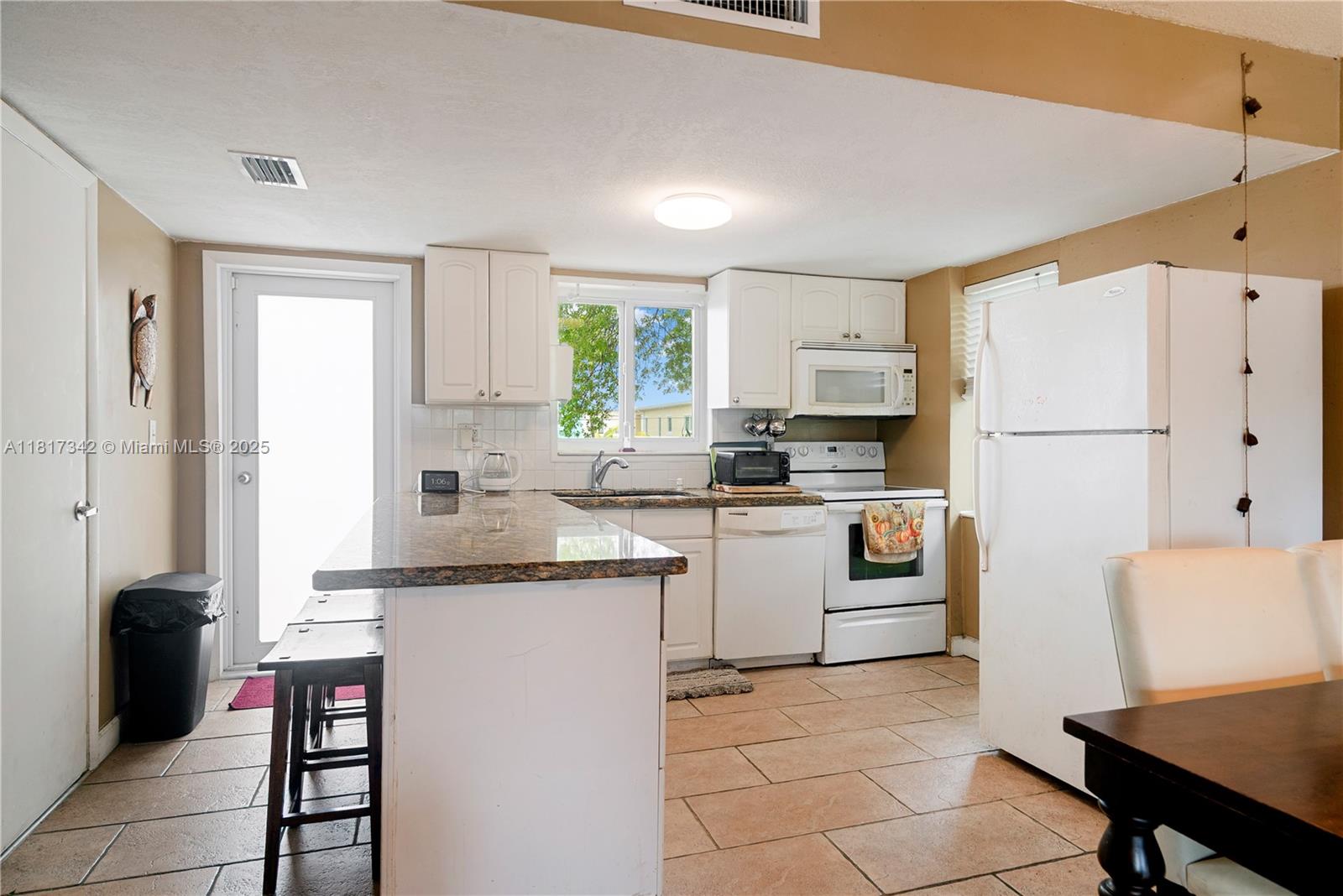 1500 Ocean Bay Dr #H12, Key Largo, Florida image 19