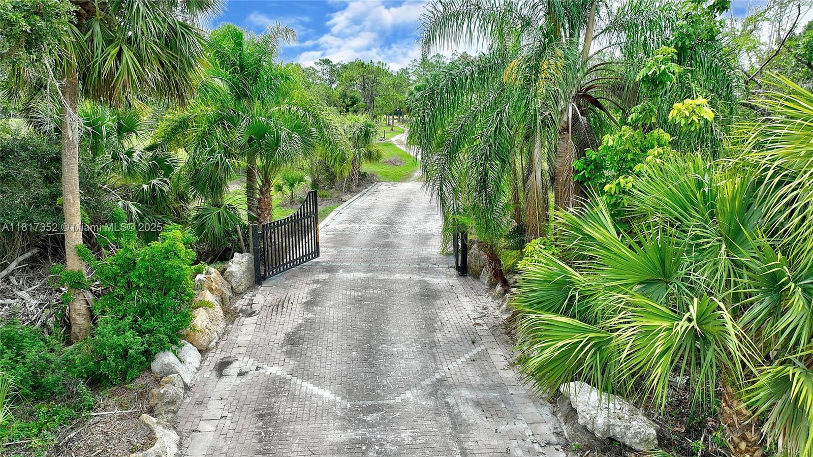18151 Wildcat Drive, Fort Myers, Florida image 1