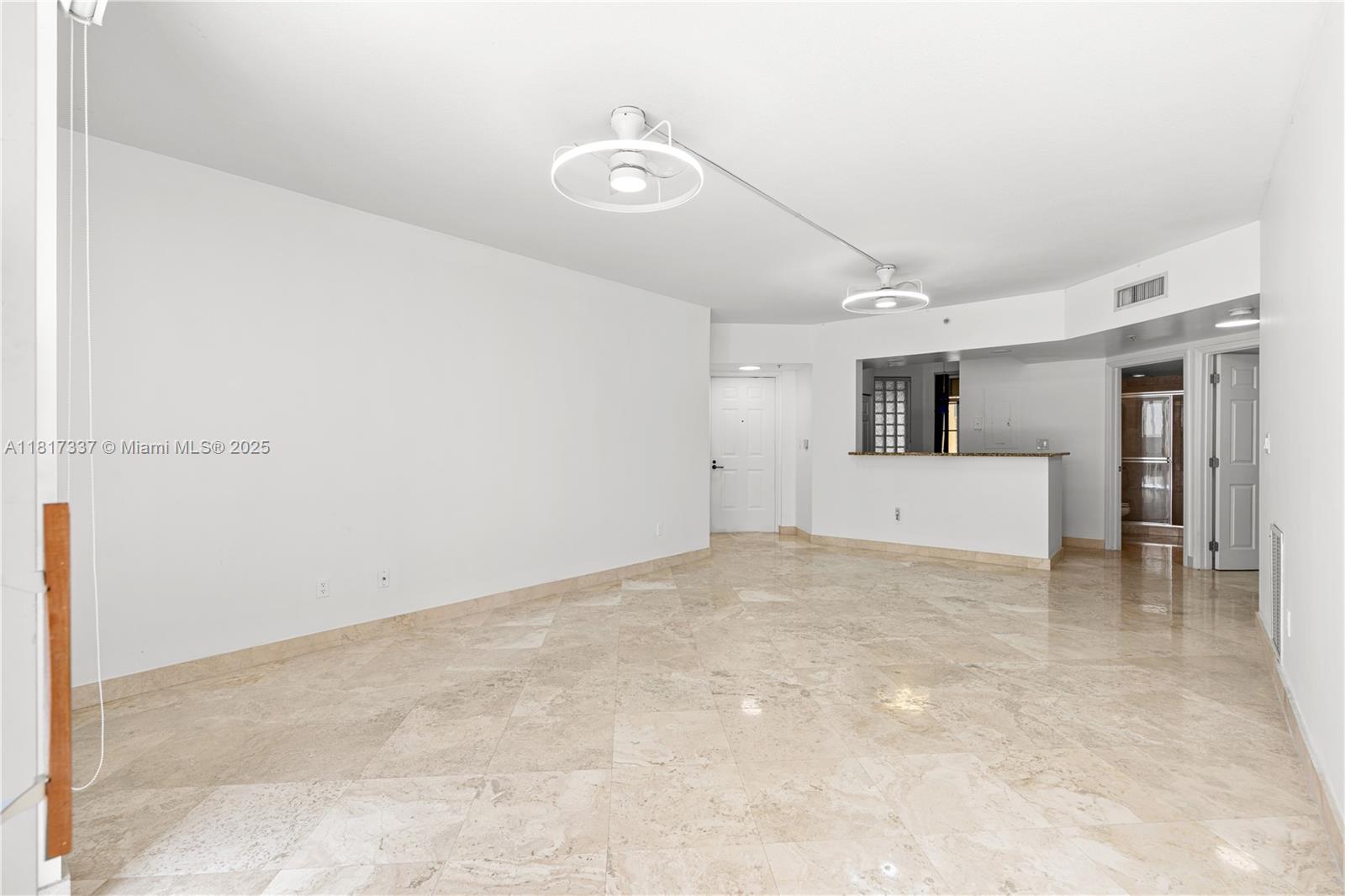 100 W Meridian Ave #216, Miami Beach, Florida image 17