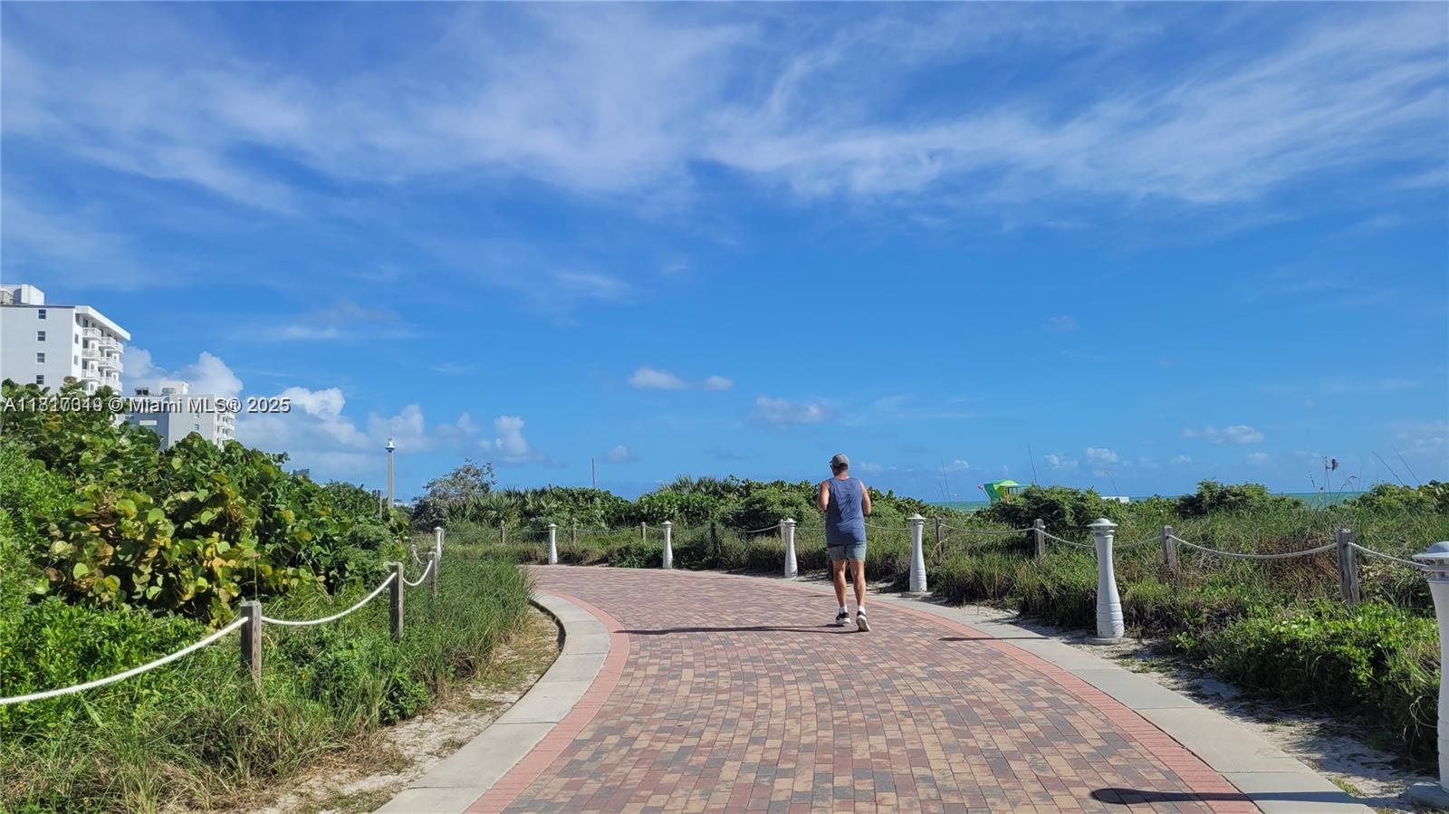 335 Ocean Dr #215, Miami Beach, Florida image 1