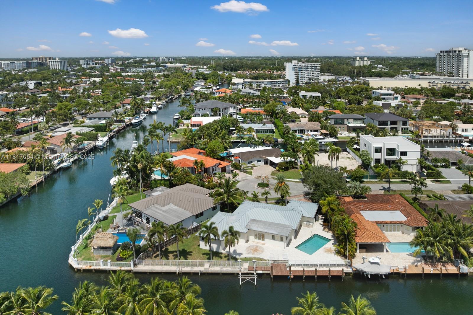 12985 Ortega Ln, North Miami, Florida image 23