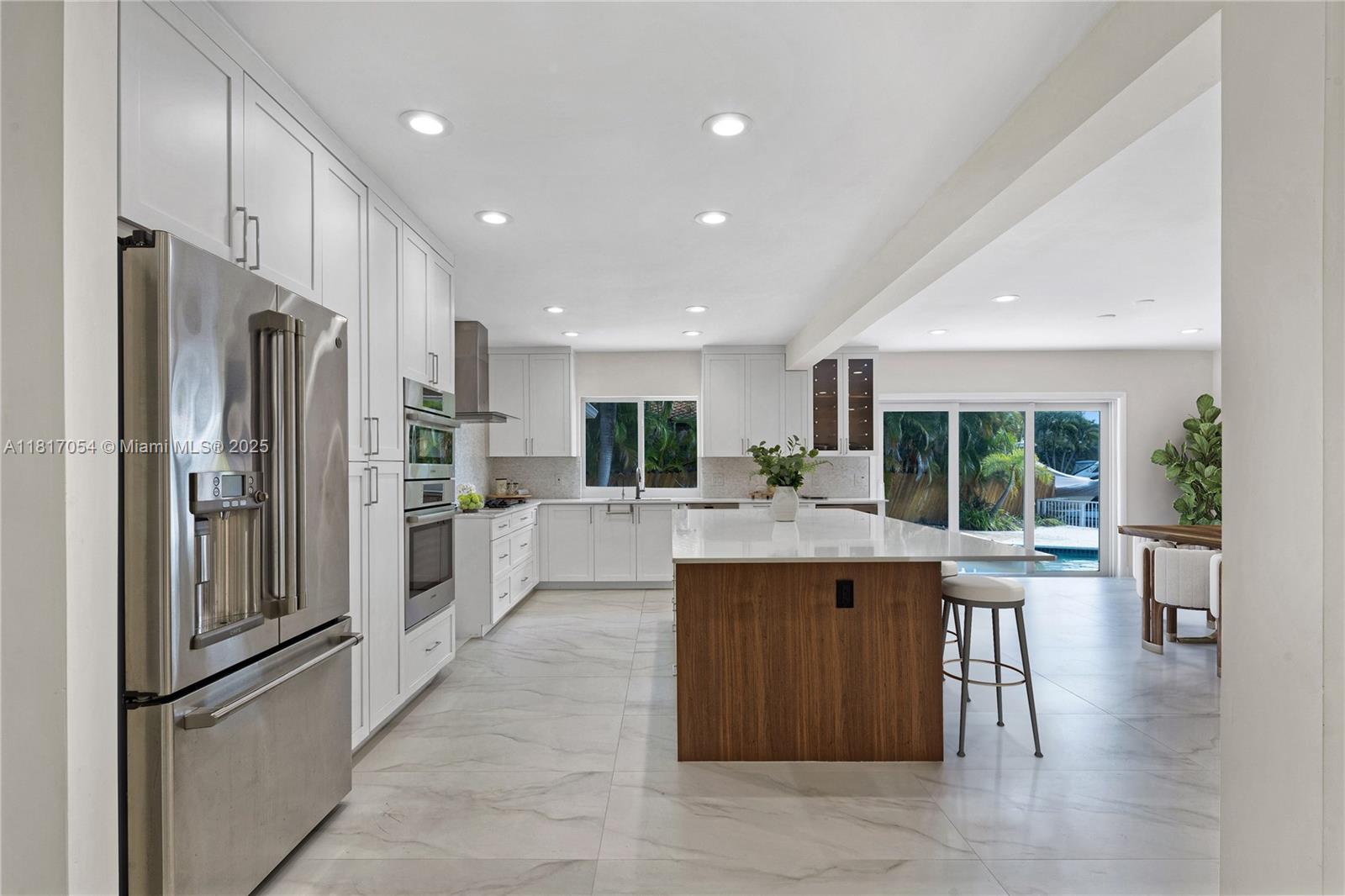12985 Ortega Ln, North Miami, Florida image 4