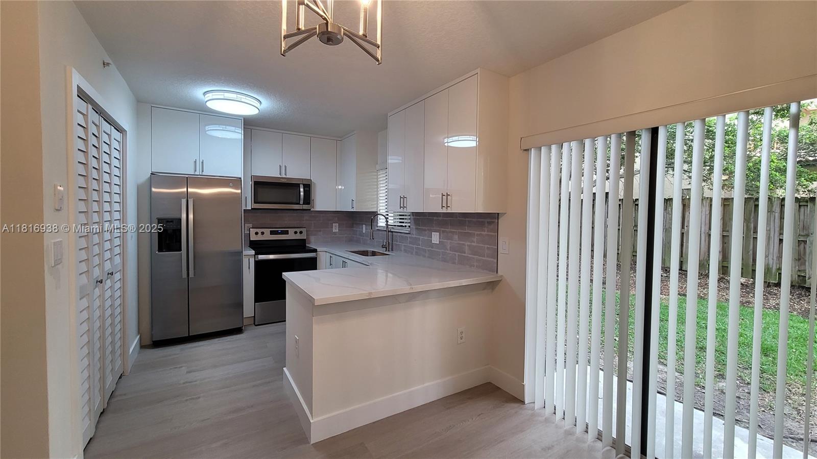 Property photo # 0