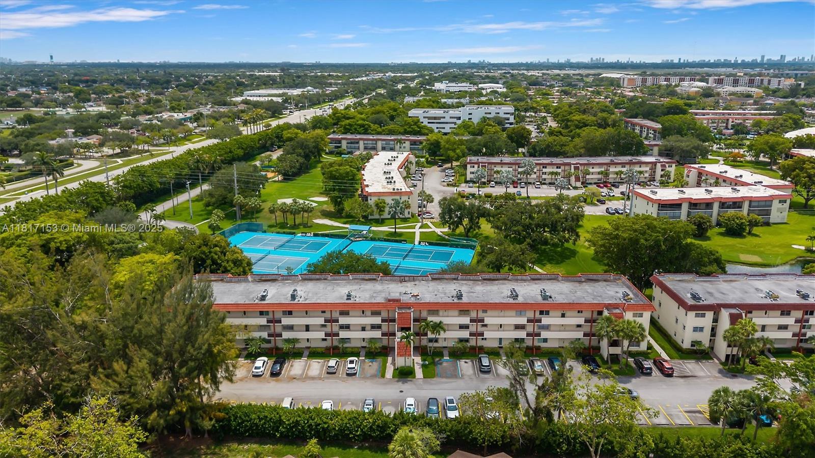 150 S Hollybrook Ter #201, Pembroke Pines, Florida image 25