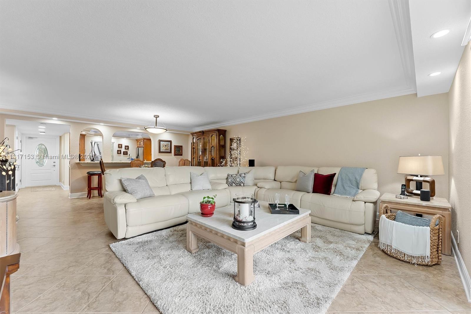 150 S Hollybrook Ter #201, Pembroke Pines, Florida image 8