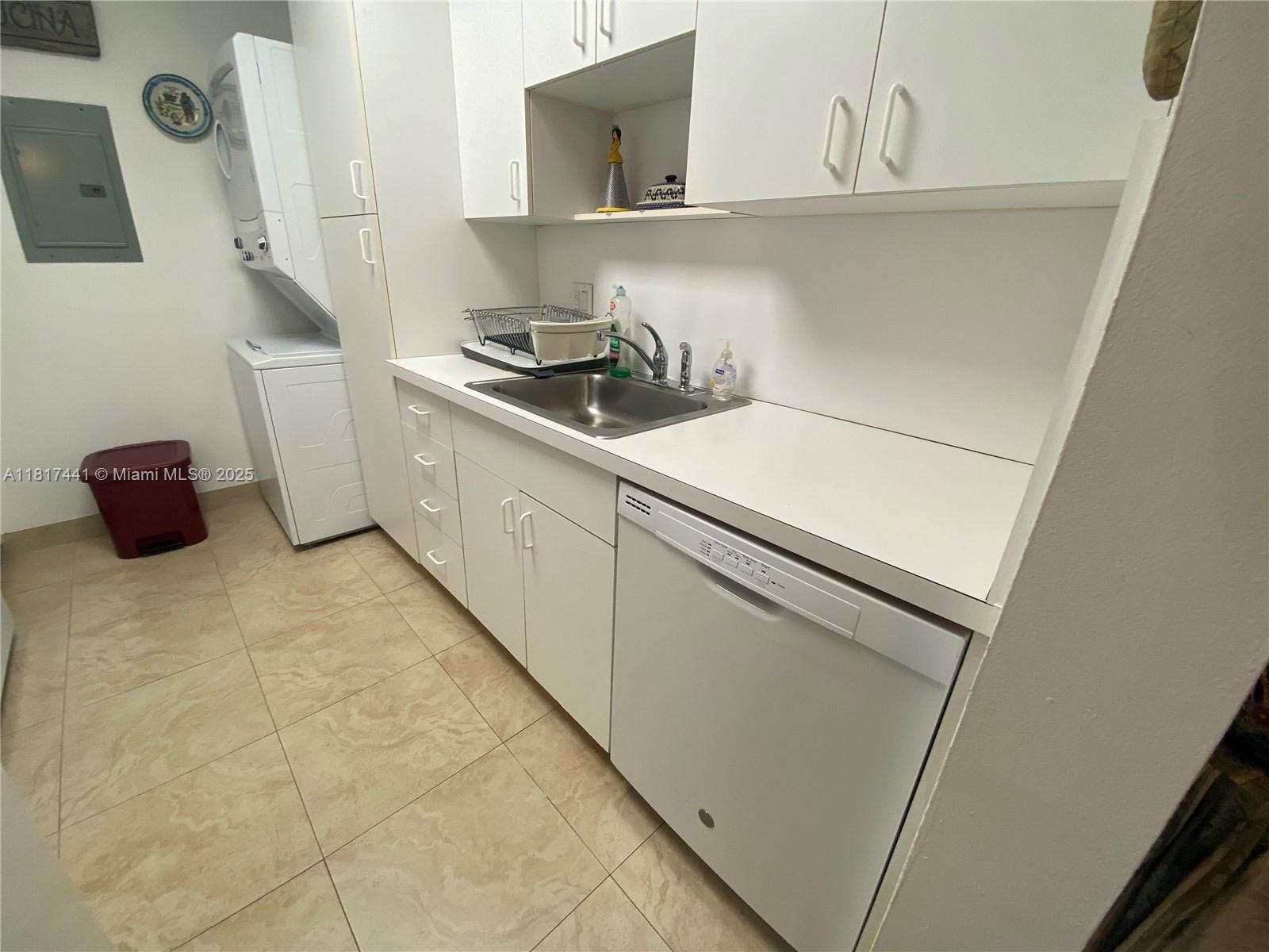 Property photo # 8