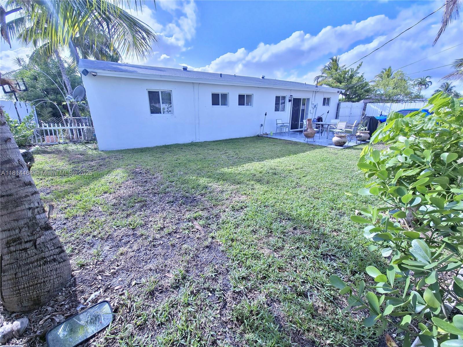 1720 SW 64th Ave, North Lauderdale, Florida image 17