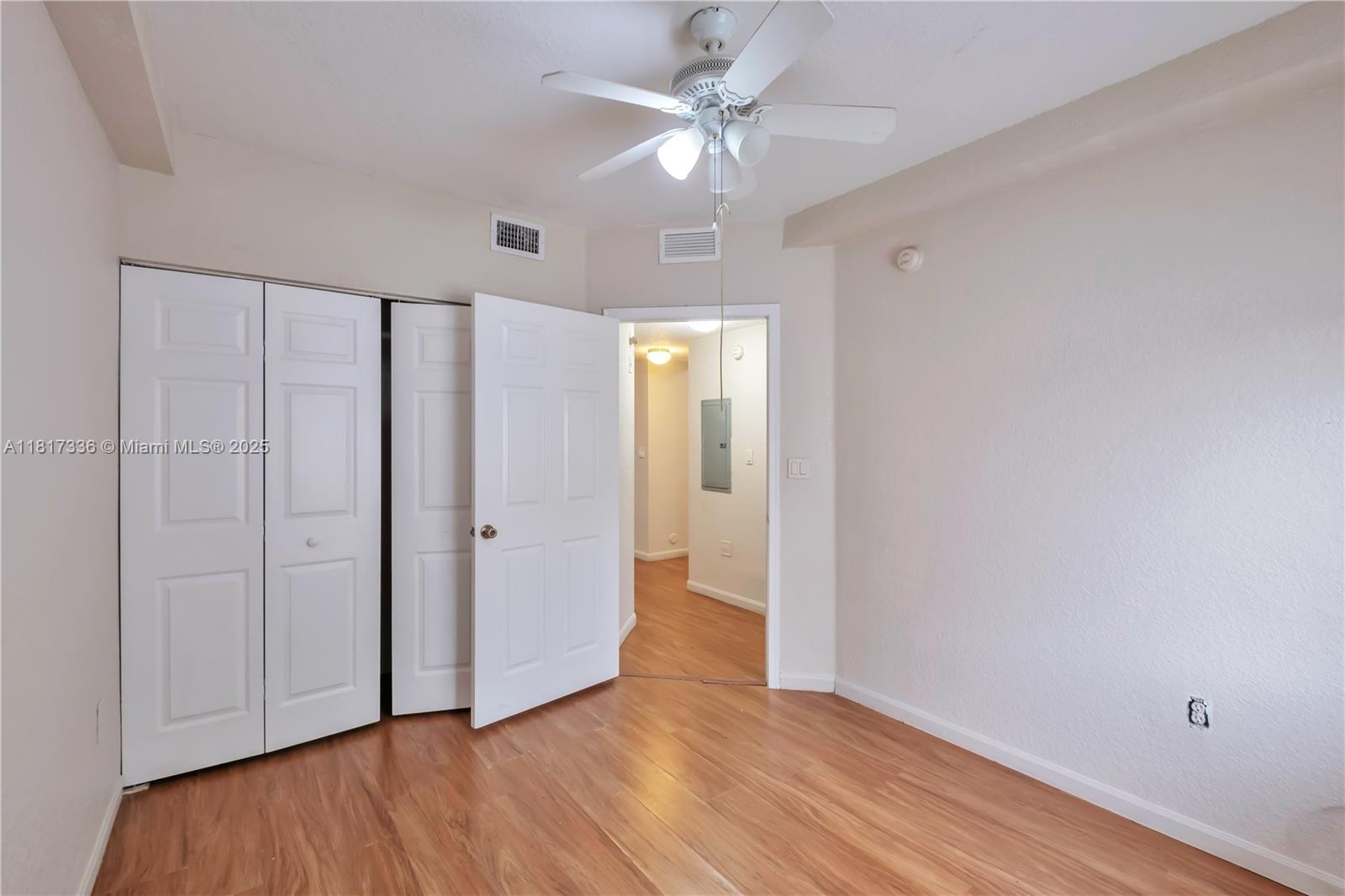 1103 Golden Lakes Blvd #1013, West Palm Beach, Florida image 12