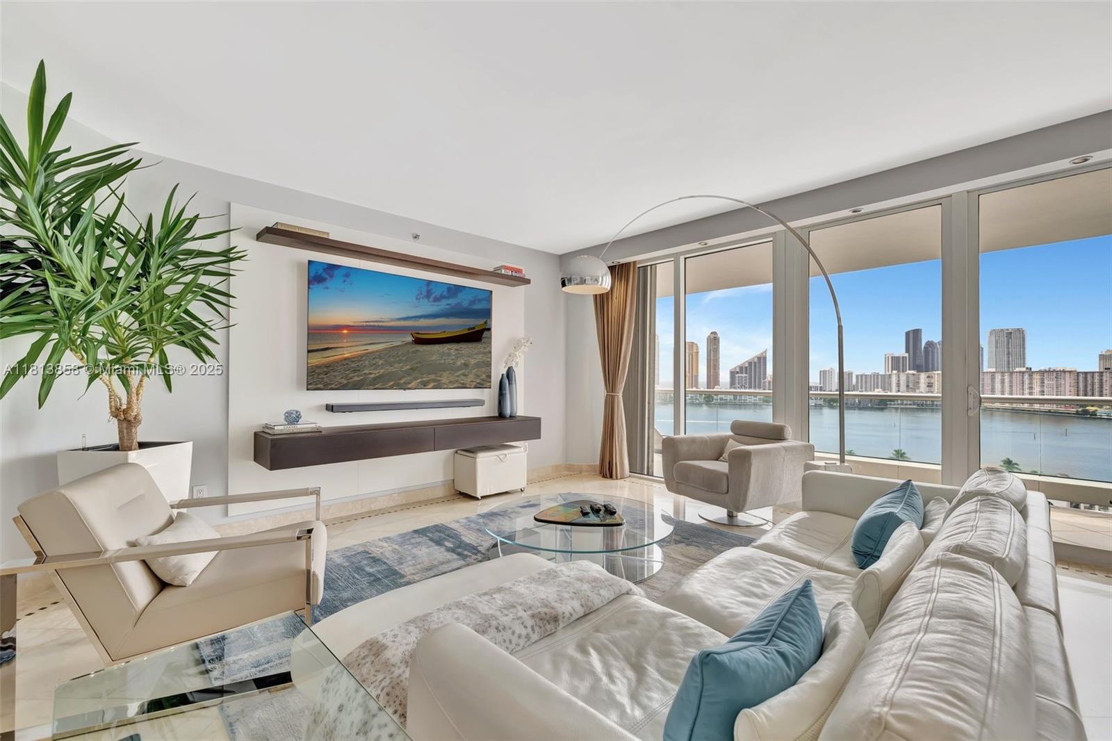 7000 Island Blvd #1701, Aventura, Florida image 1