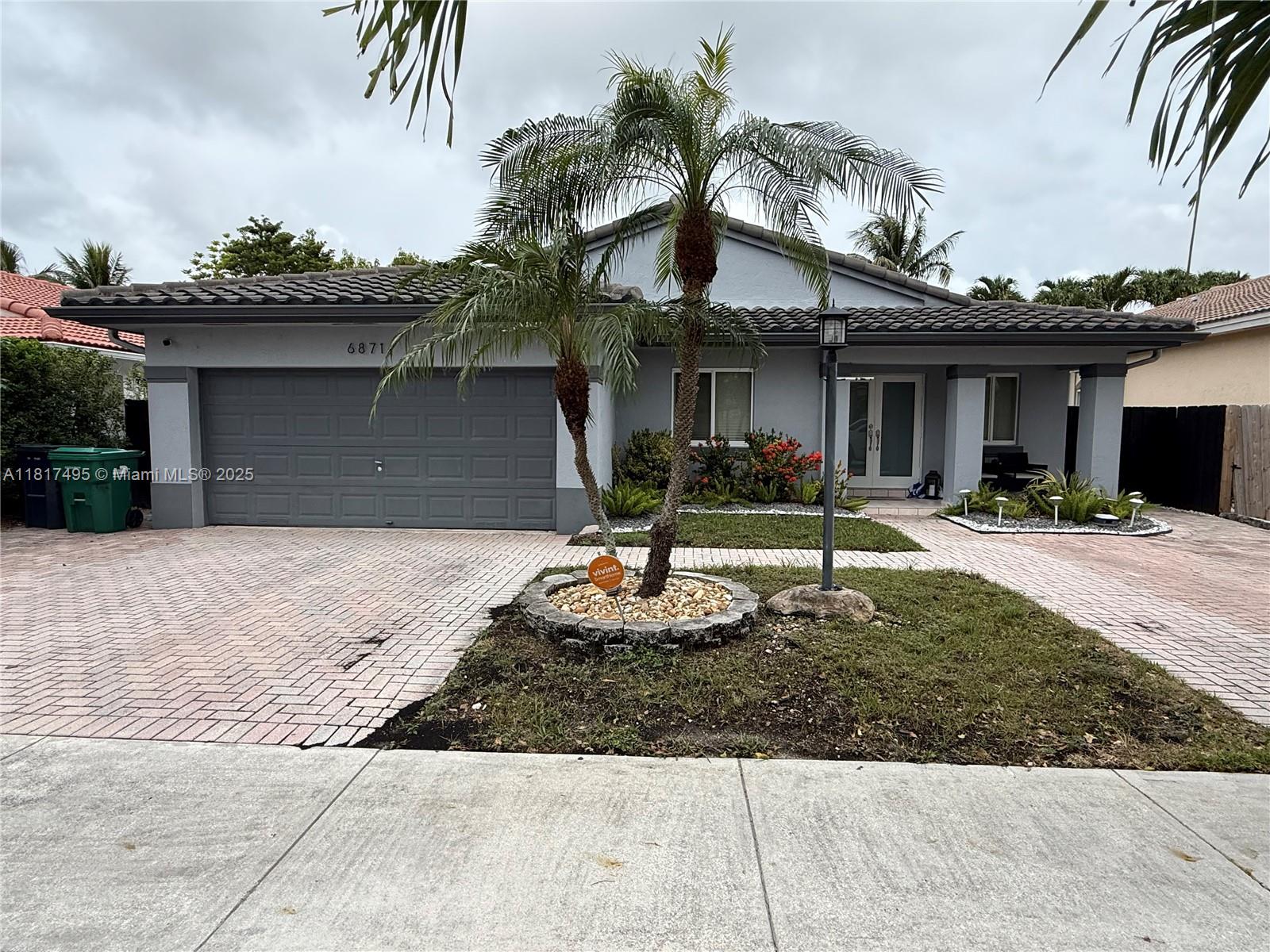 6871 SW 159th Pl, Miami, Florida image 1