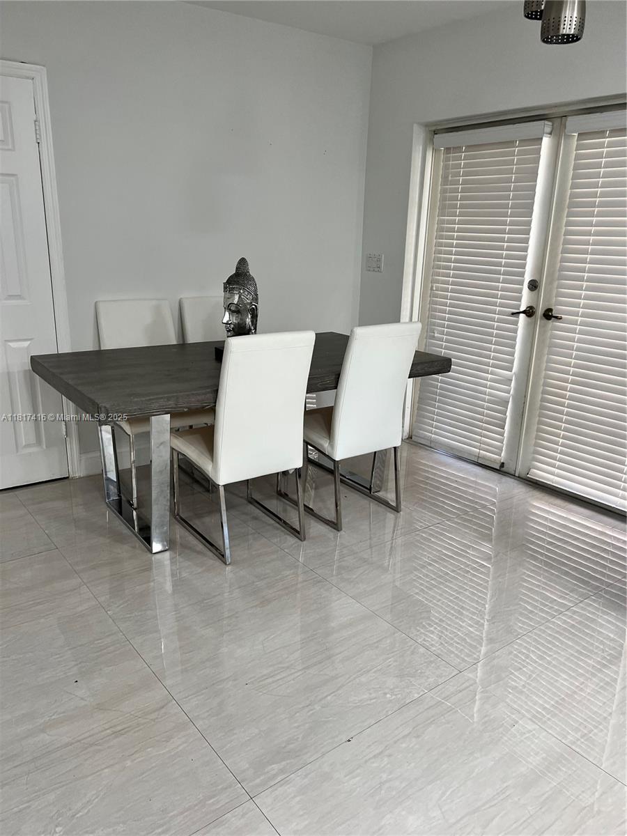 6284 SW 26th St, Miami, Florida image 27