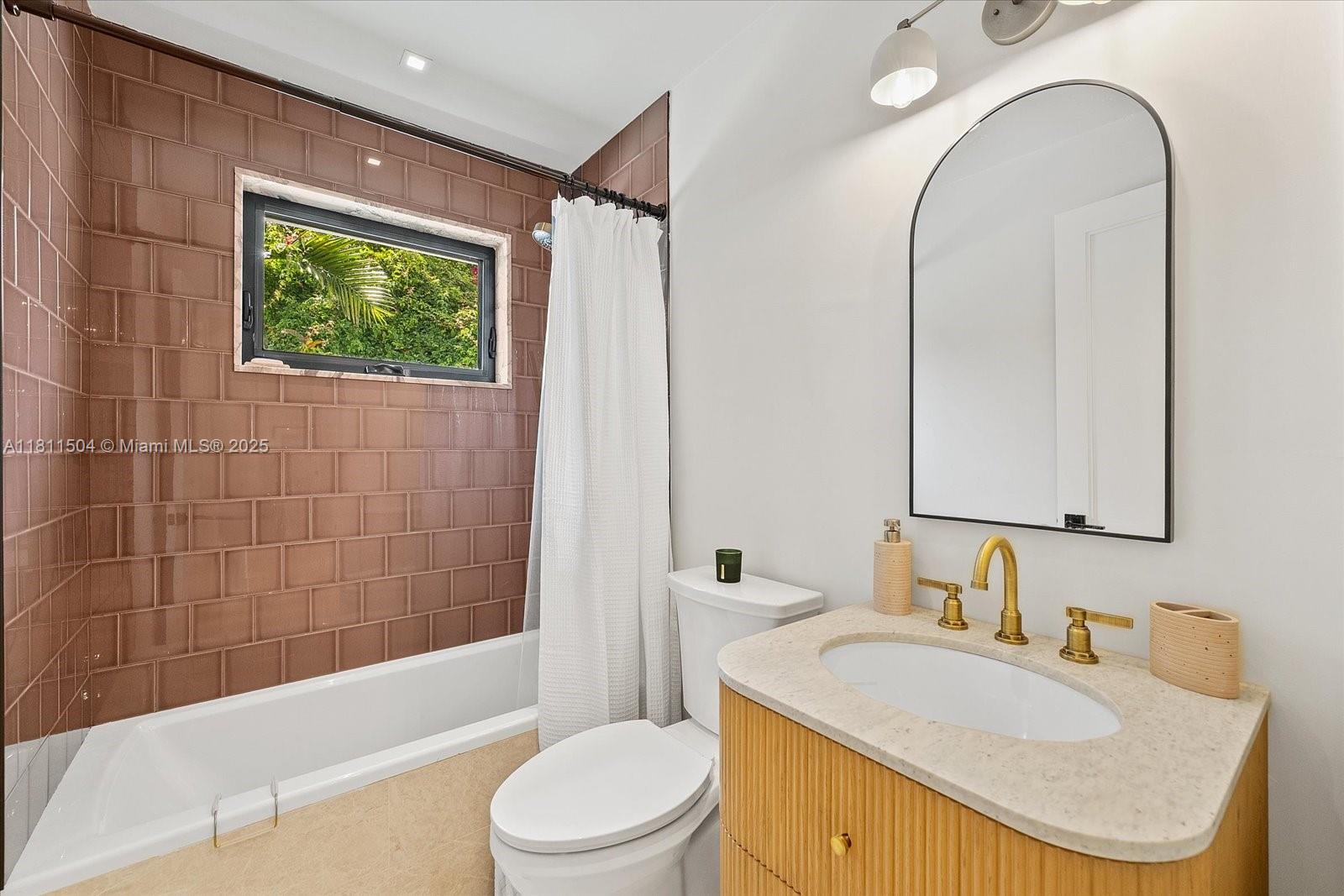 1267 SW 19th St, Miami, Florida image 17