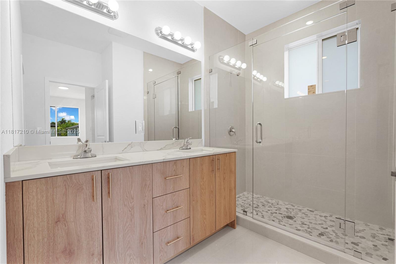 22481 SW 125 Avenue #A, Miami, Florida image 9