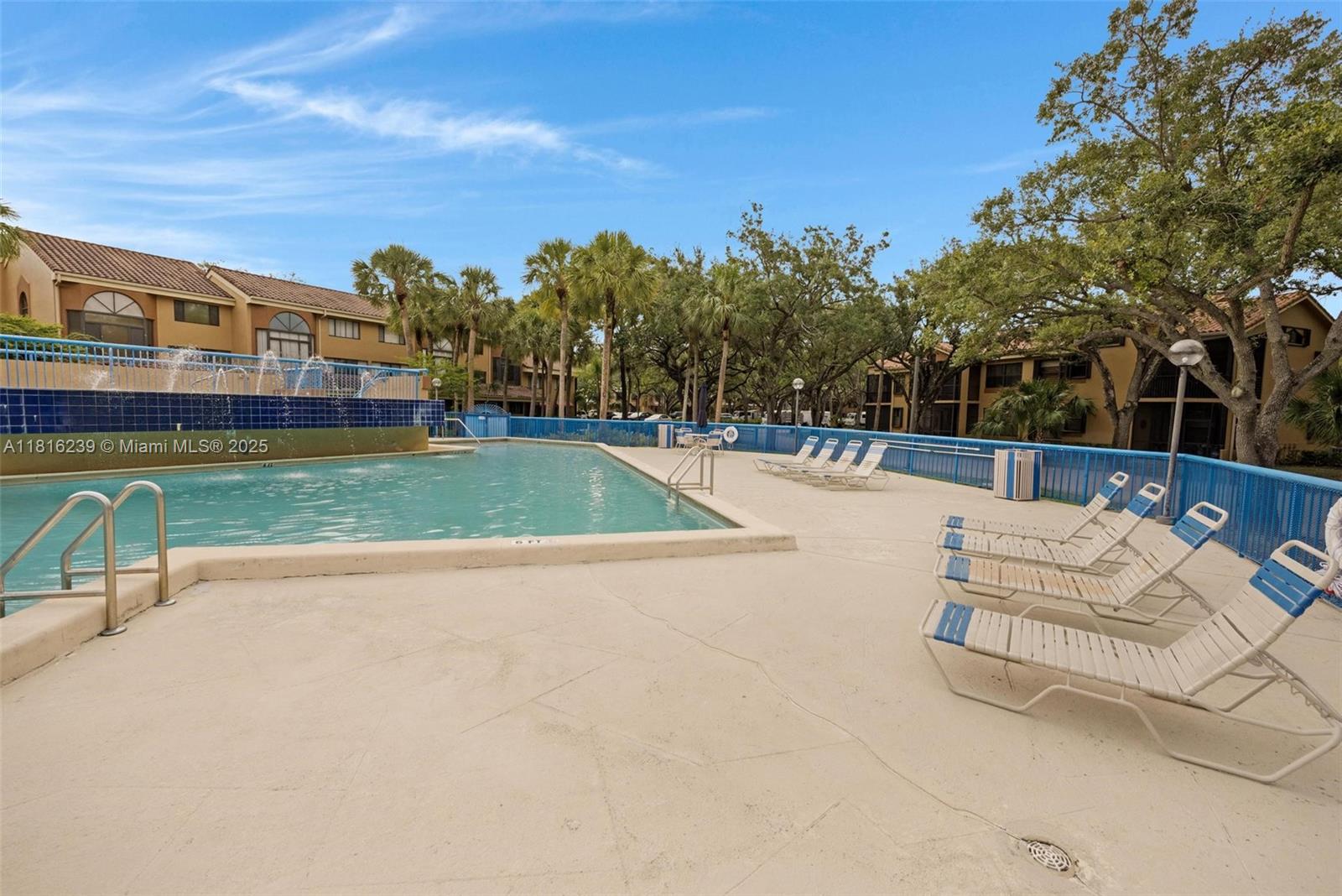 15499 N Miami Lakeway N #208, Miami Lakes, Florida image 37