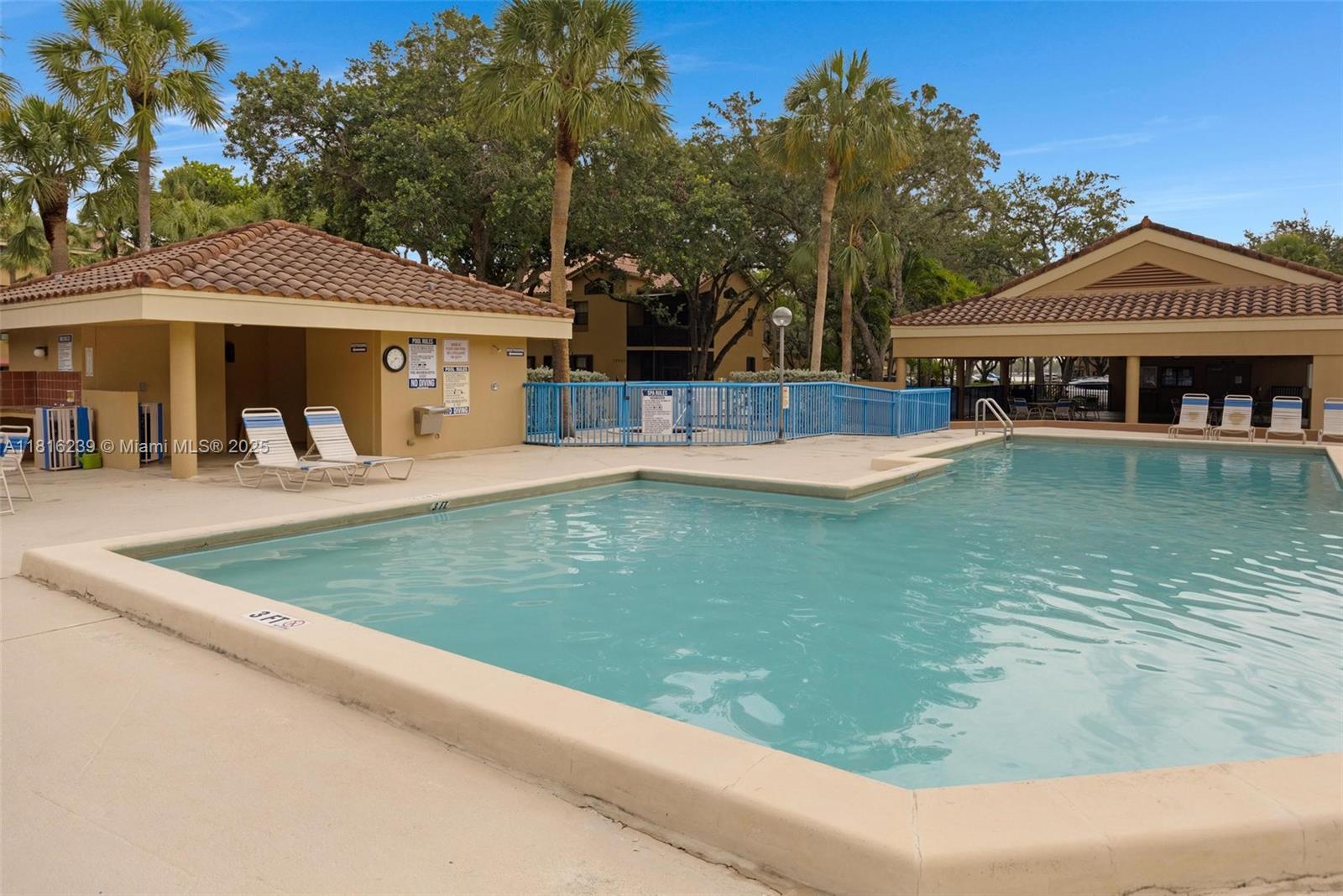 15499 N Miami Lakeway N #208, Miami Lakes, Florida image 38