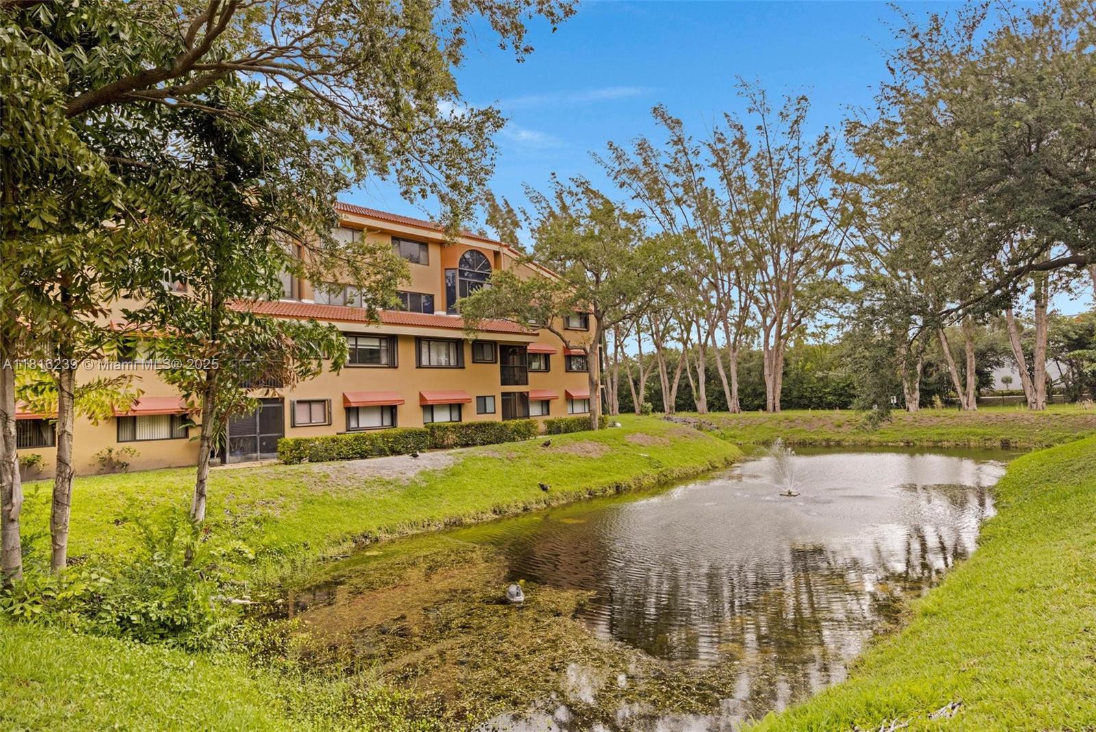 15499 N Miami Lakeway N #208, Miami Lakes, Florida image 4
