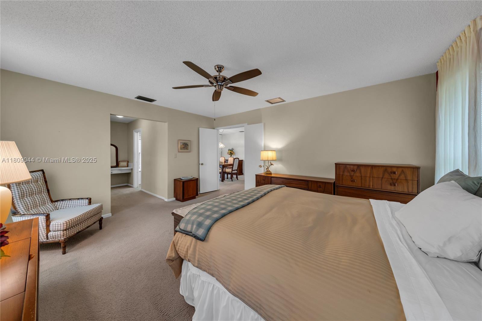 7541 SW 9th St, Plantation, Florida image 31