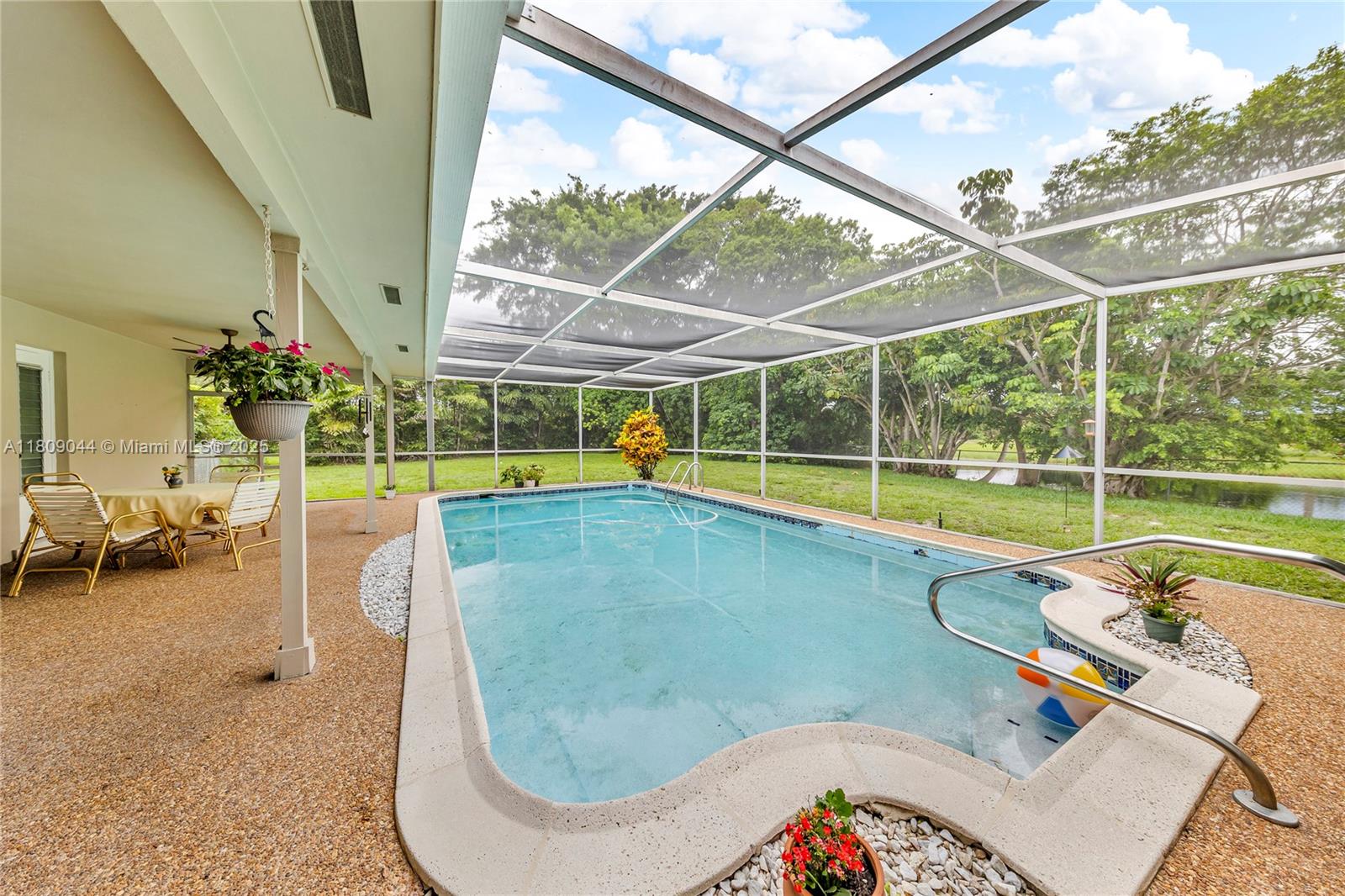 7541 SW 9th St, Plantation, Florida image 50