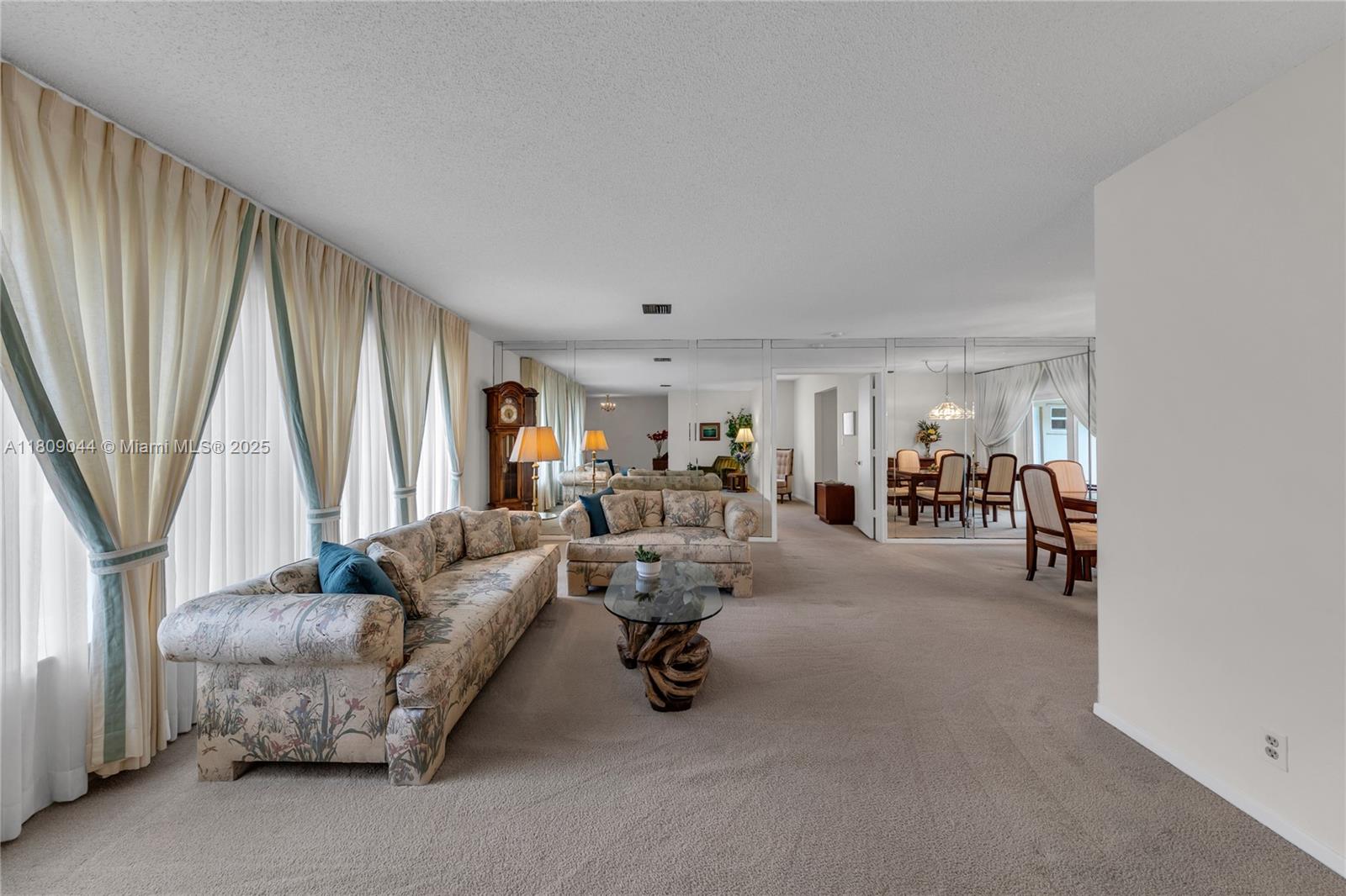 7541 SW 9th St, Plantation, Florida image 7