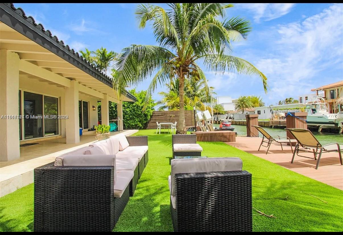 1230 NE 83rd St, Miami, Florida image 12