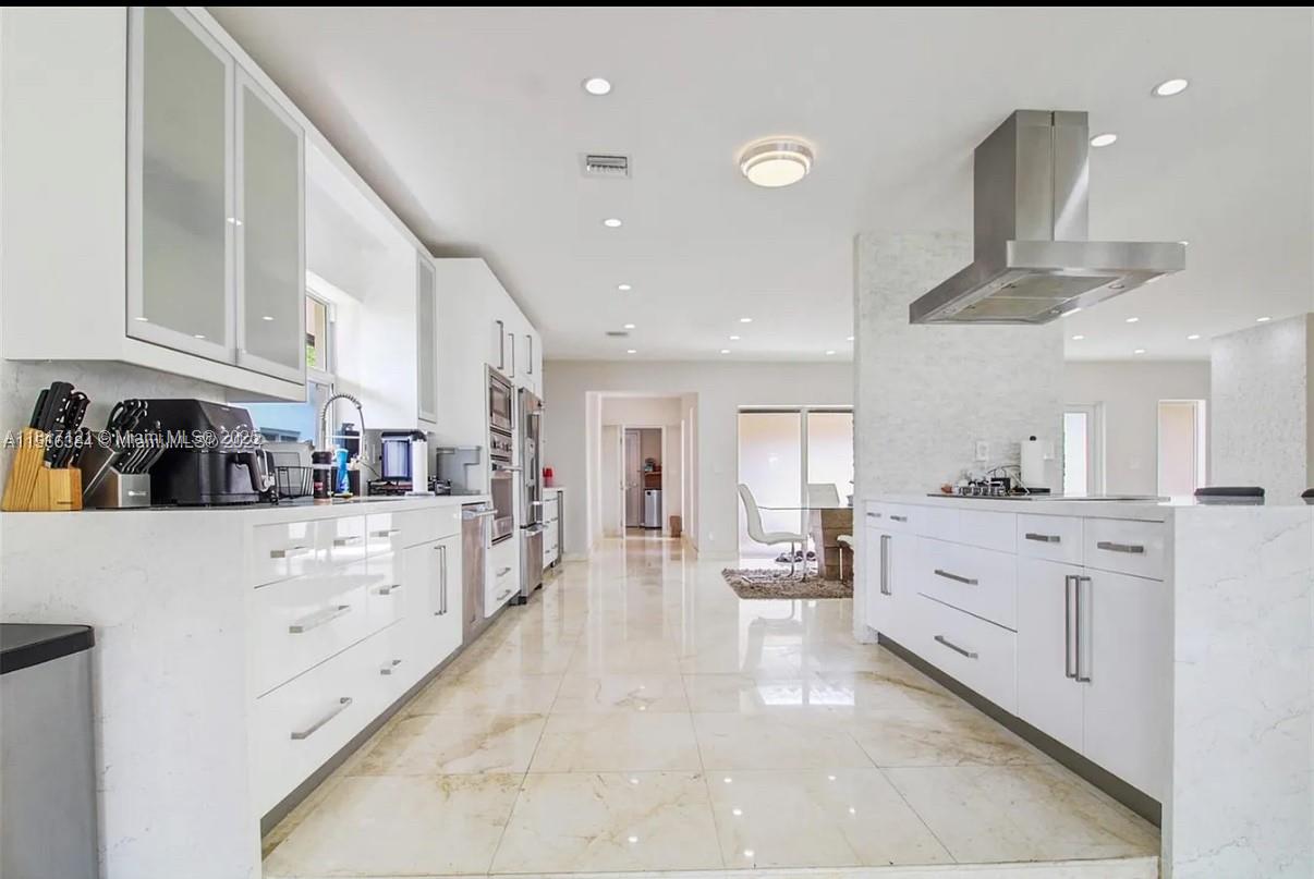 1230 NE 83rd St, Miami, Florida image 7