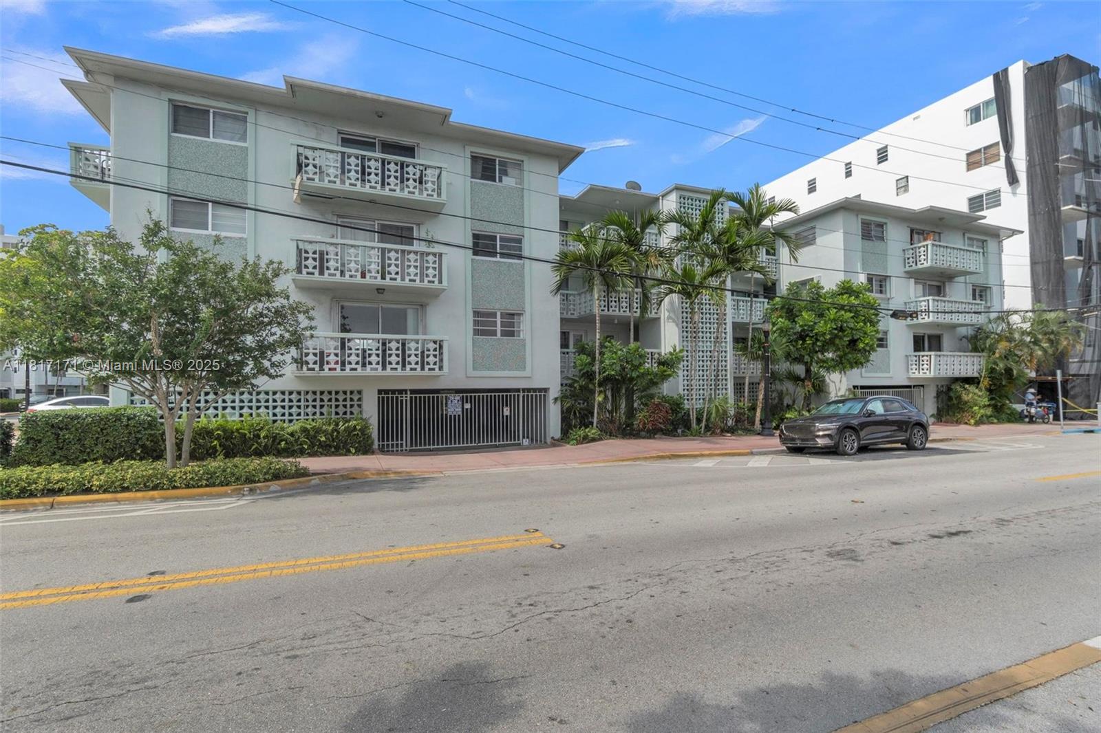 1100 11th St #208, Miami Beach, Florida image 27