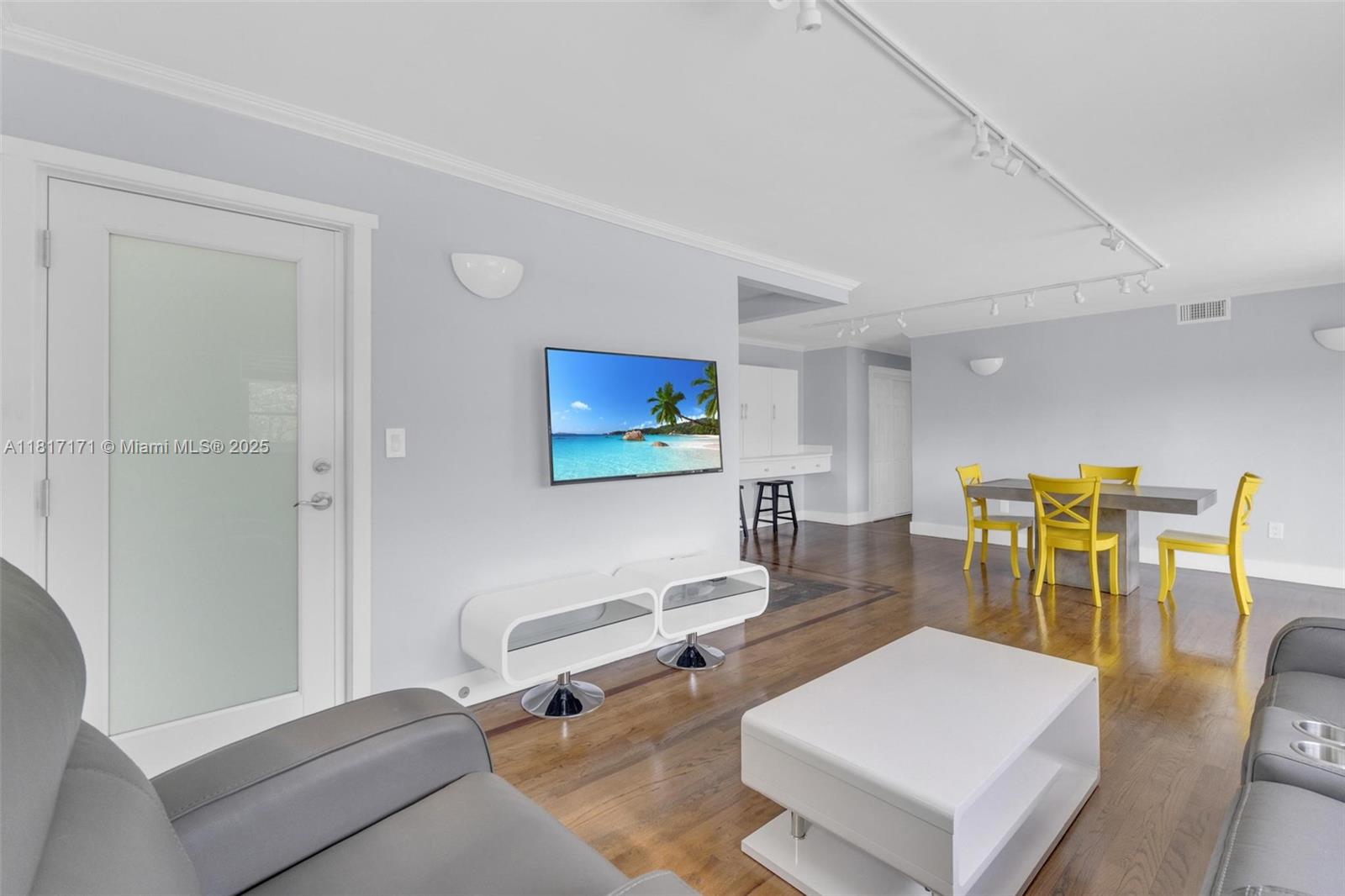 1100 11th St #208, Miami Beach, Florida image 5