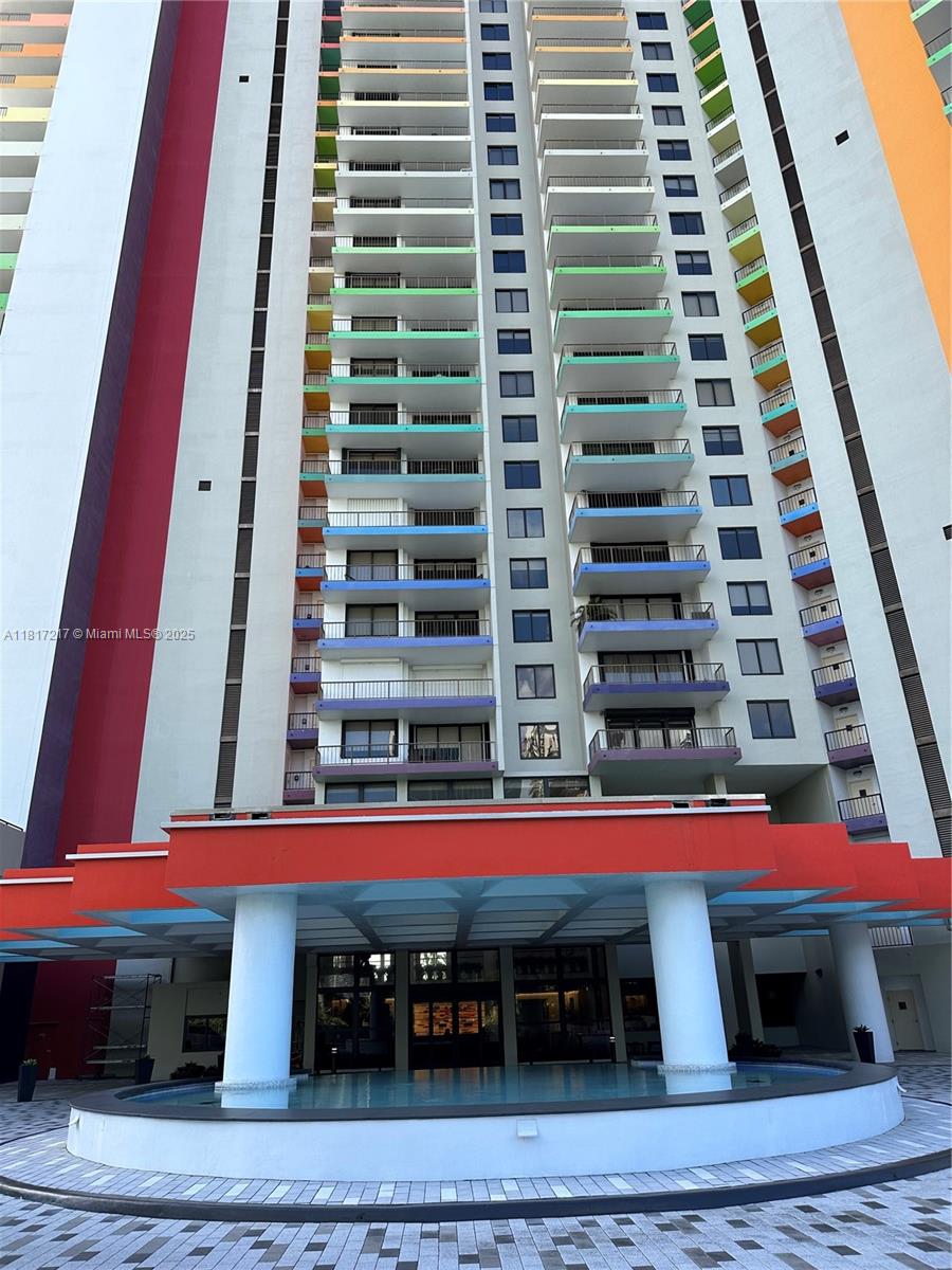 1581 Brickell Ave #PH108, Miami FL 33129