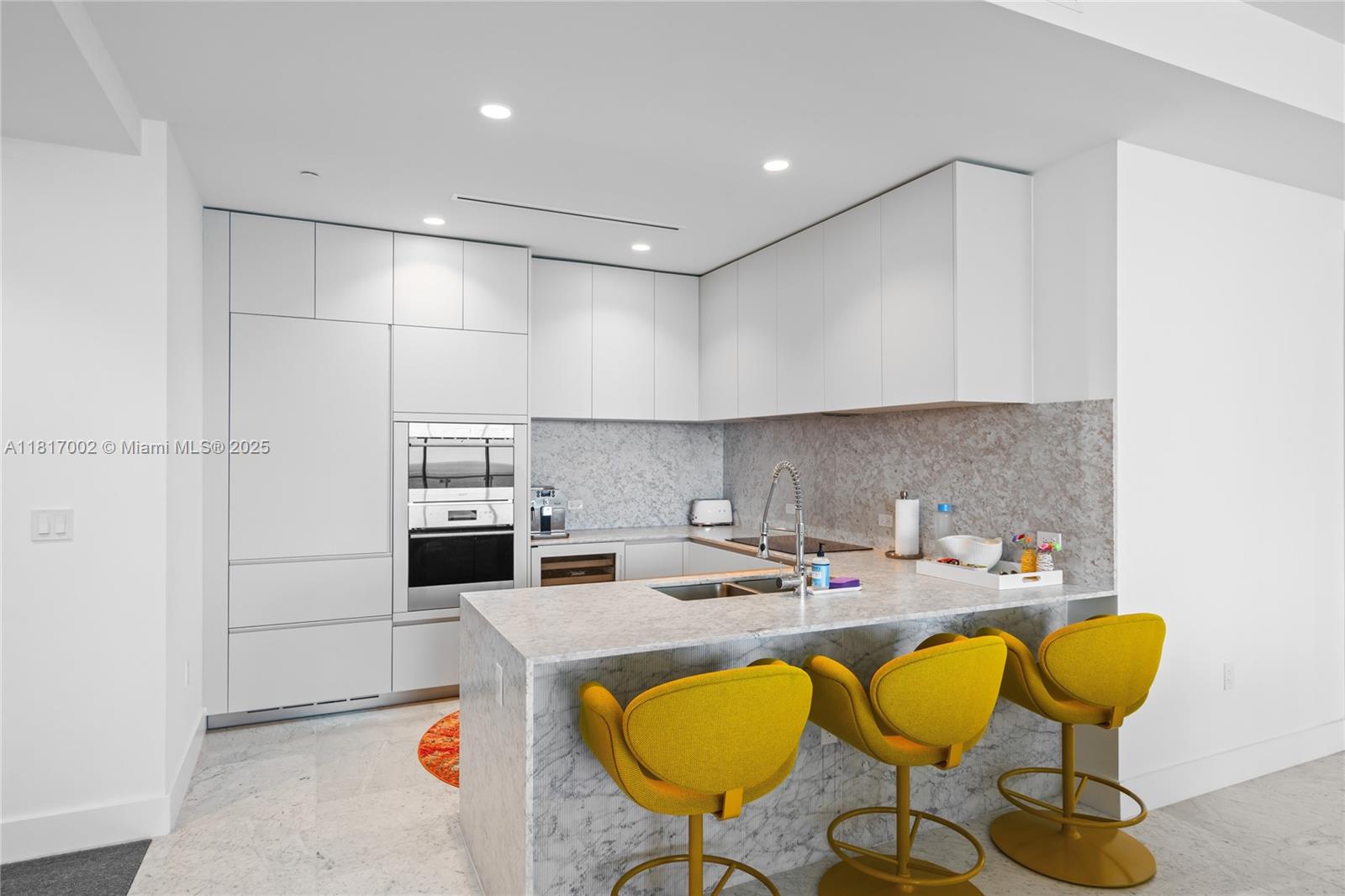 5775 Collins Ave #1602, Miami Beach, Florida image 14