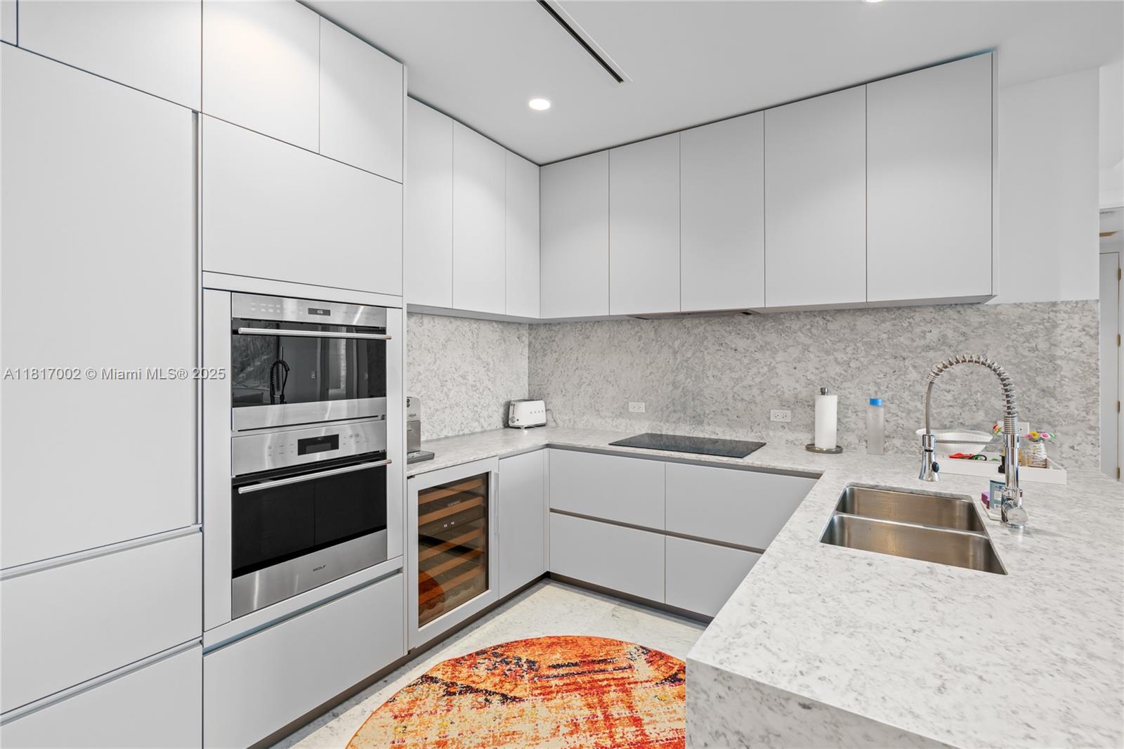 5775 Collins Ave #1602, Miami Beach, Florida image 6