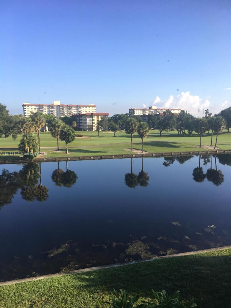3740 Inverrary Dr #3D, Lauderhill, Florida image 1