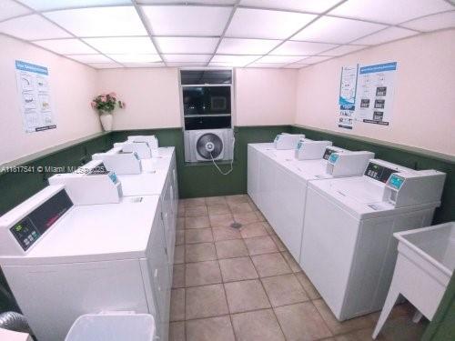 3740 Inverrary Dr #3D, Lauderhill, Florida image 23