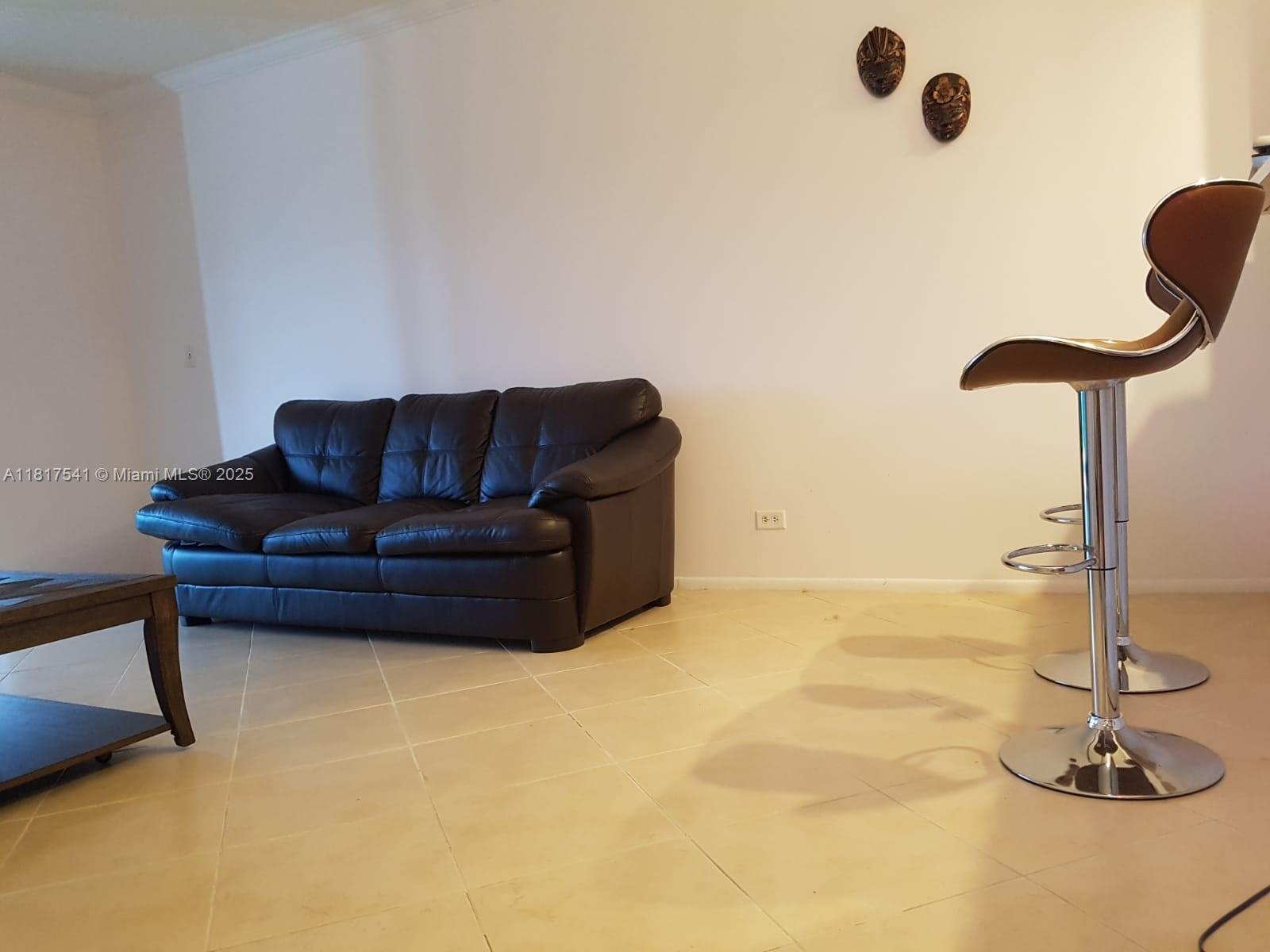 3740 Inverrary Dr #3D, Lauderhill, Florida image 8