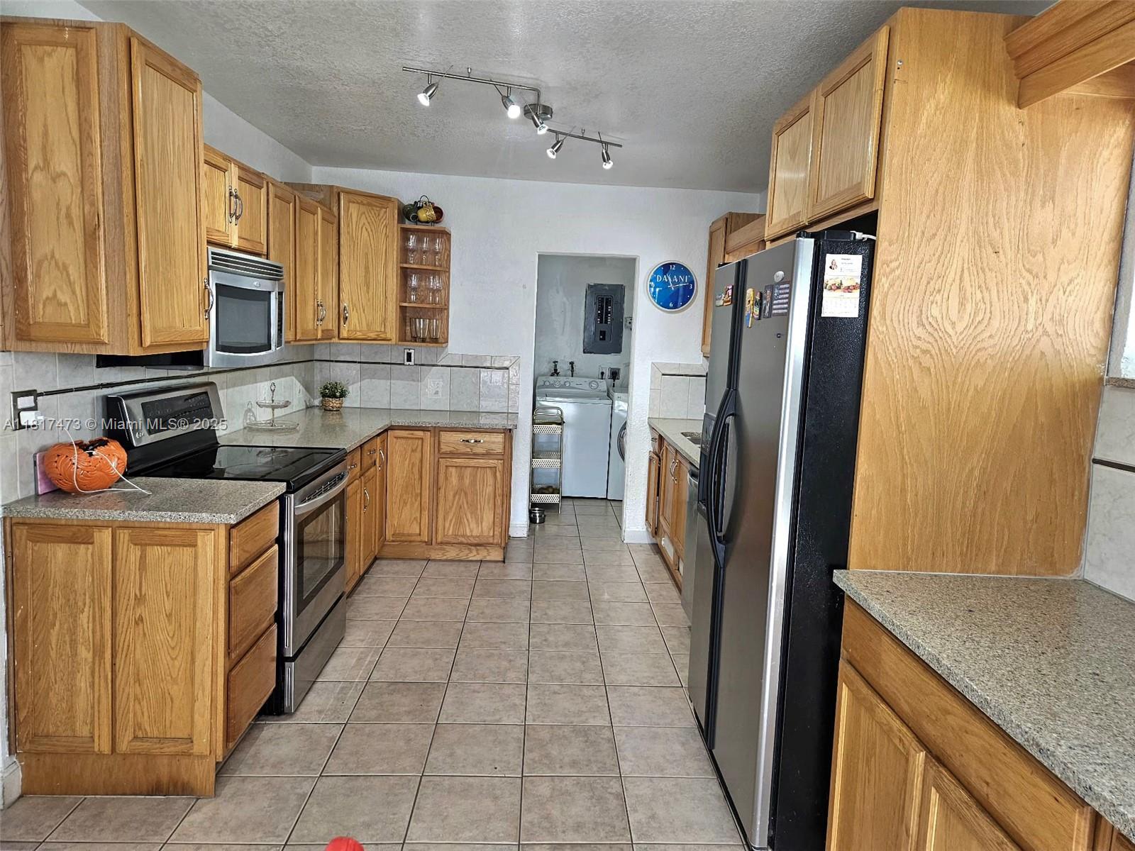 14720 SW 301st St, Homestead, Florida image 8