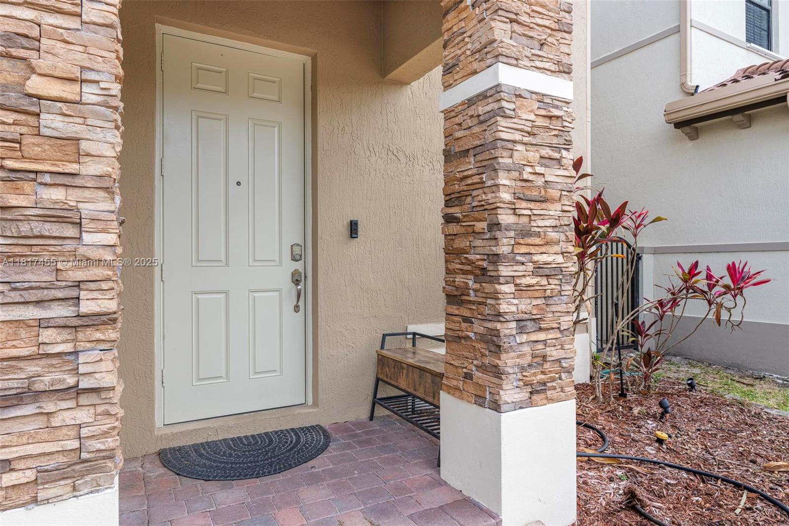 22791 SW 88th Pl, Cutler Bay, Florida image 2