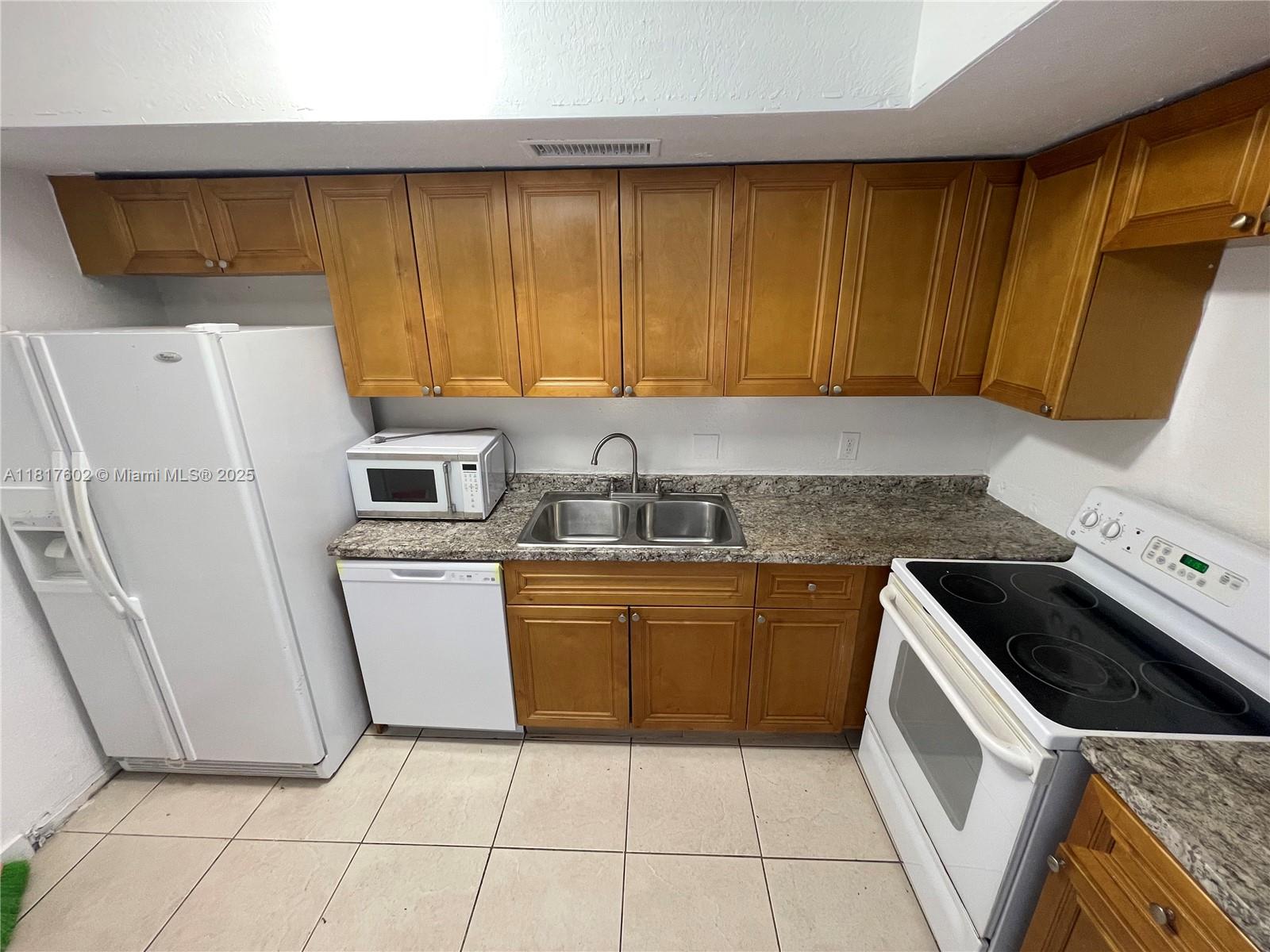 Property photo # 8