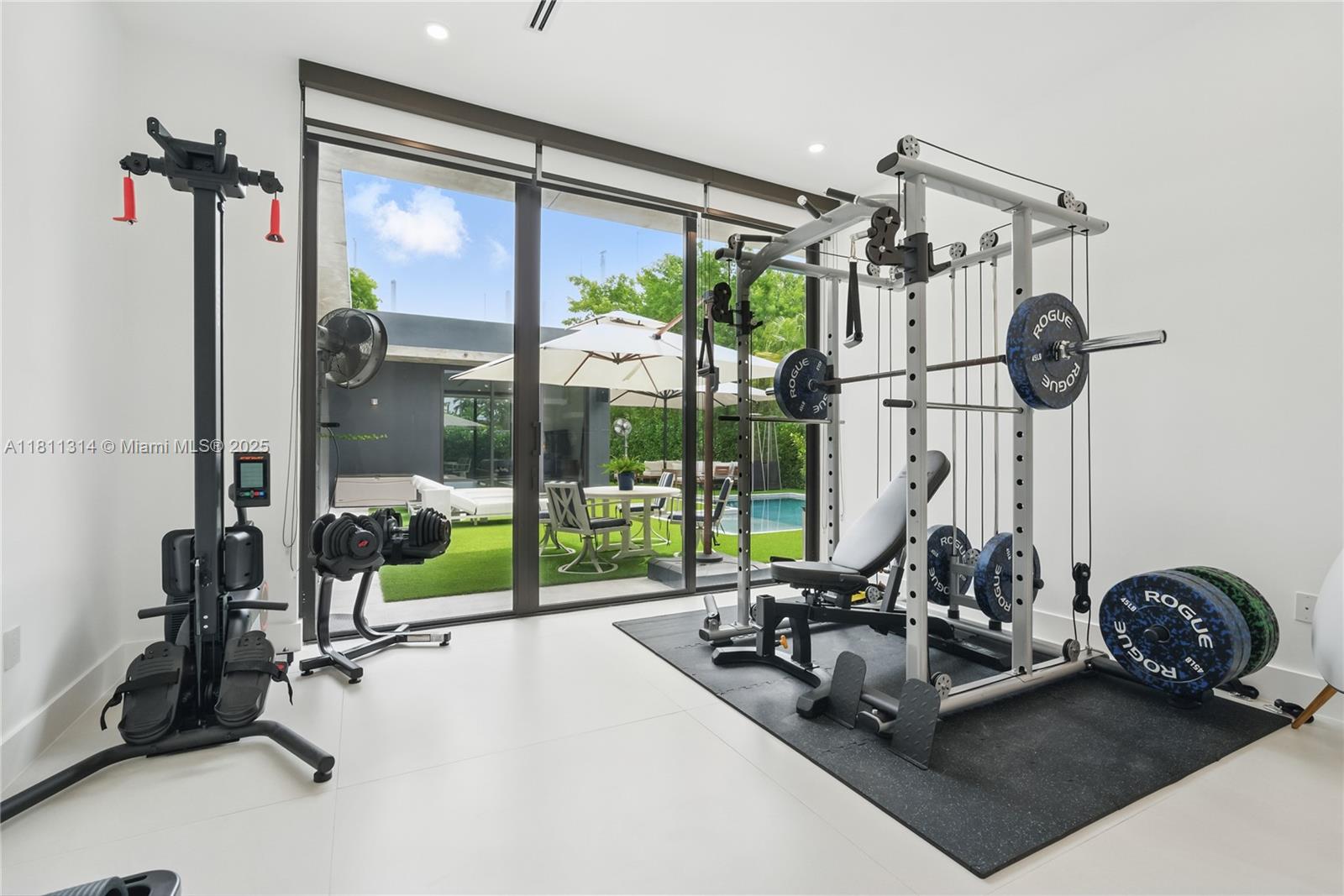 1845 NE 124th St, North Miami, Florida image 22