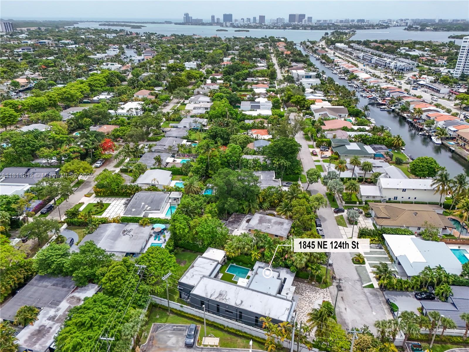 1845 NE 124th St, North Miami, Florida image 3