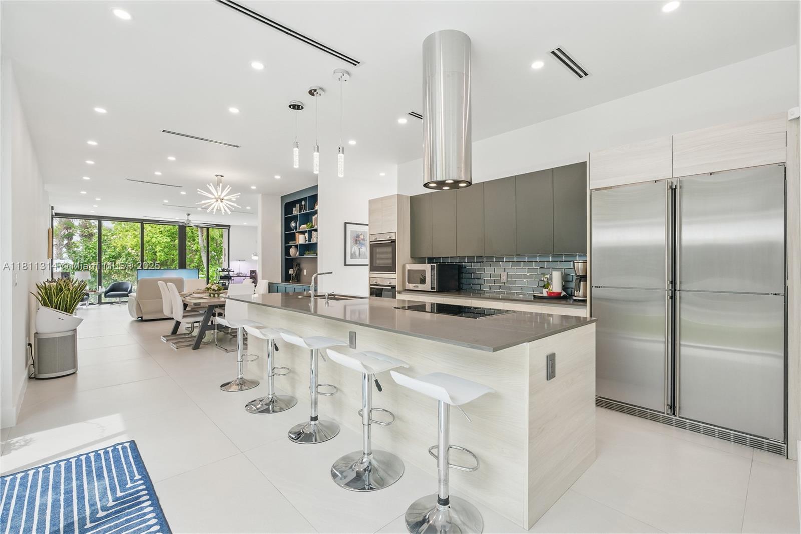 1845 NE 124th St, North Miami, Florida image 7