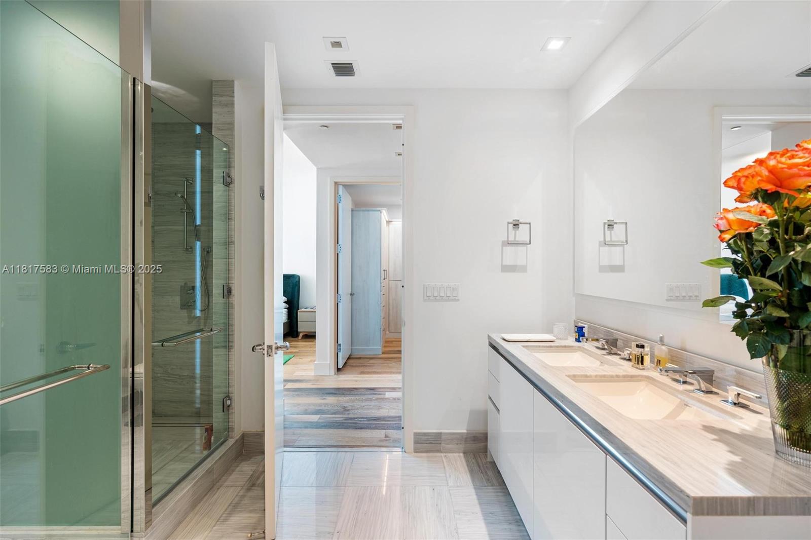 16901 Collins Ave #902, Sunny Isles Beach, Florida image 18
