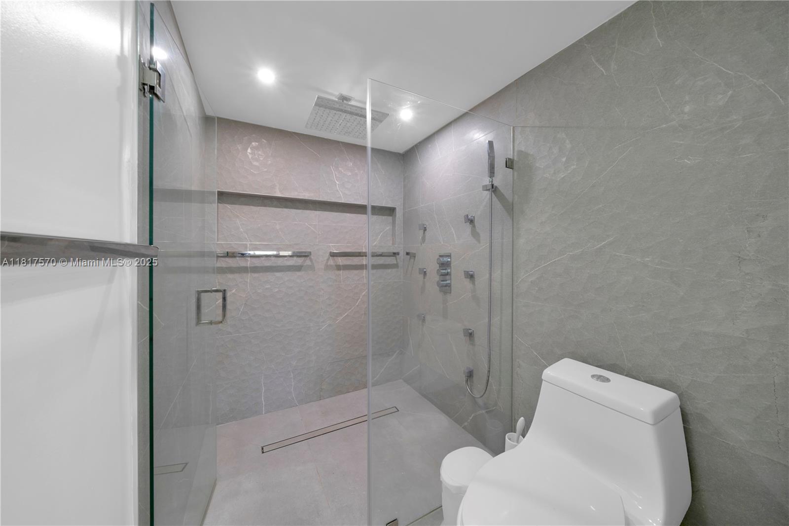 1650 SW 124th Ter #312D, Pembroke Pines, Florida image 24