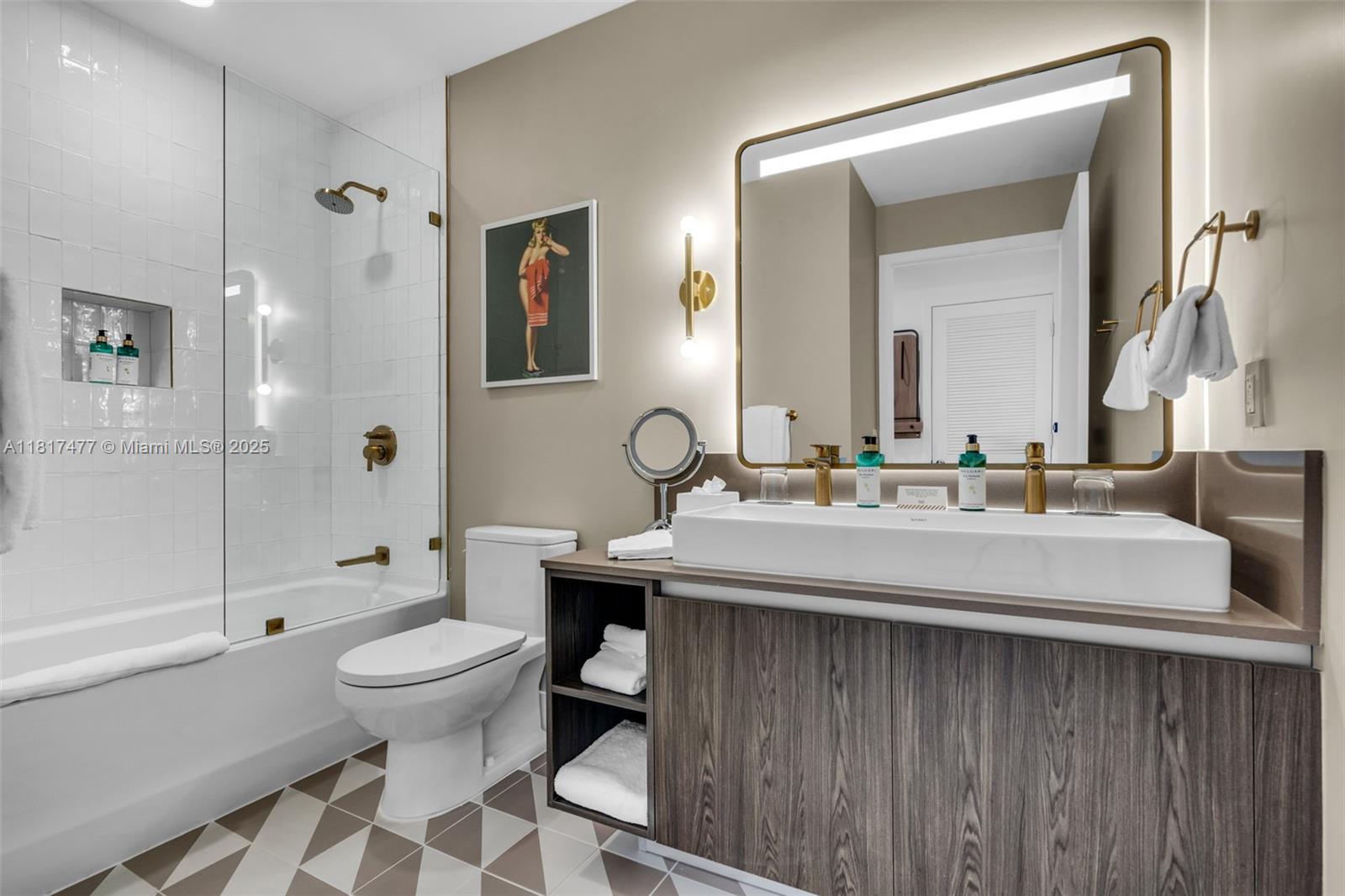 601 NE 1 St #5010, Miami, Florida image 6