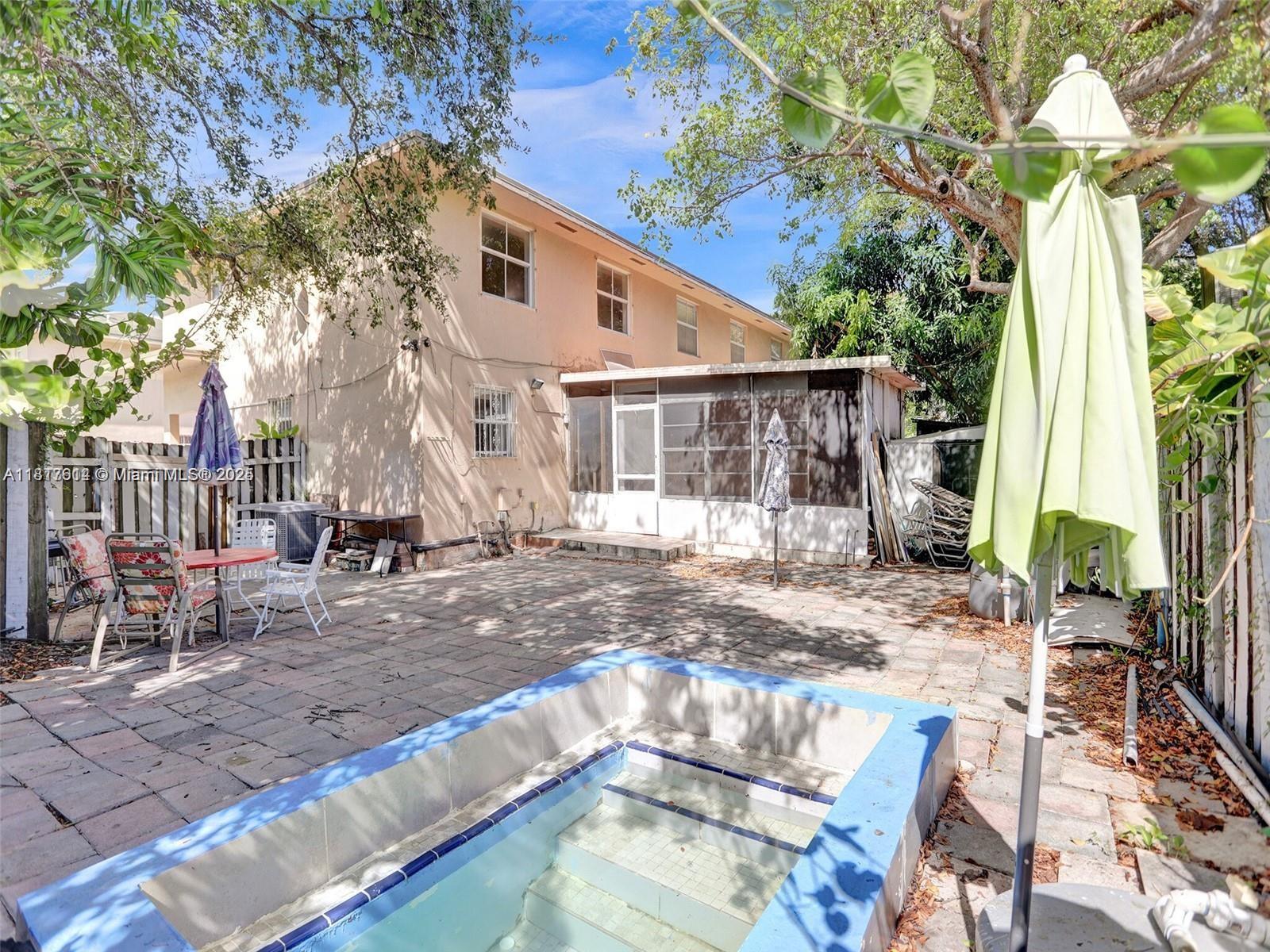 451 NE 136th St #I-101, North Miami, Florida image 9