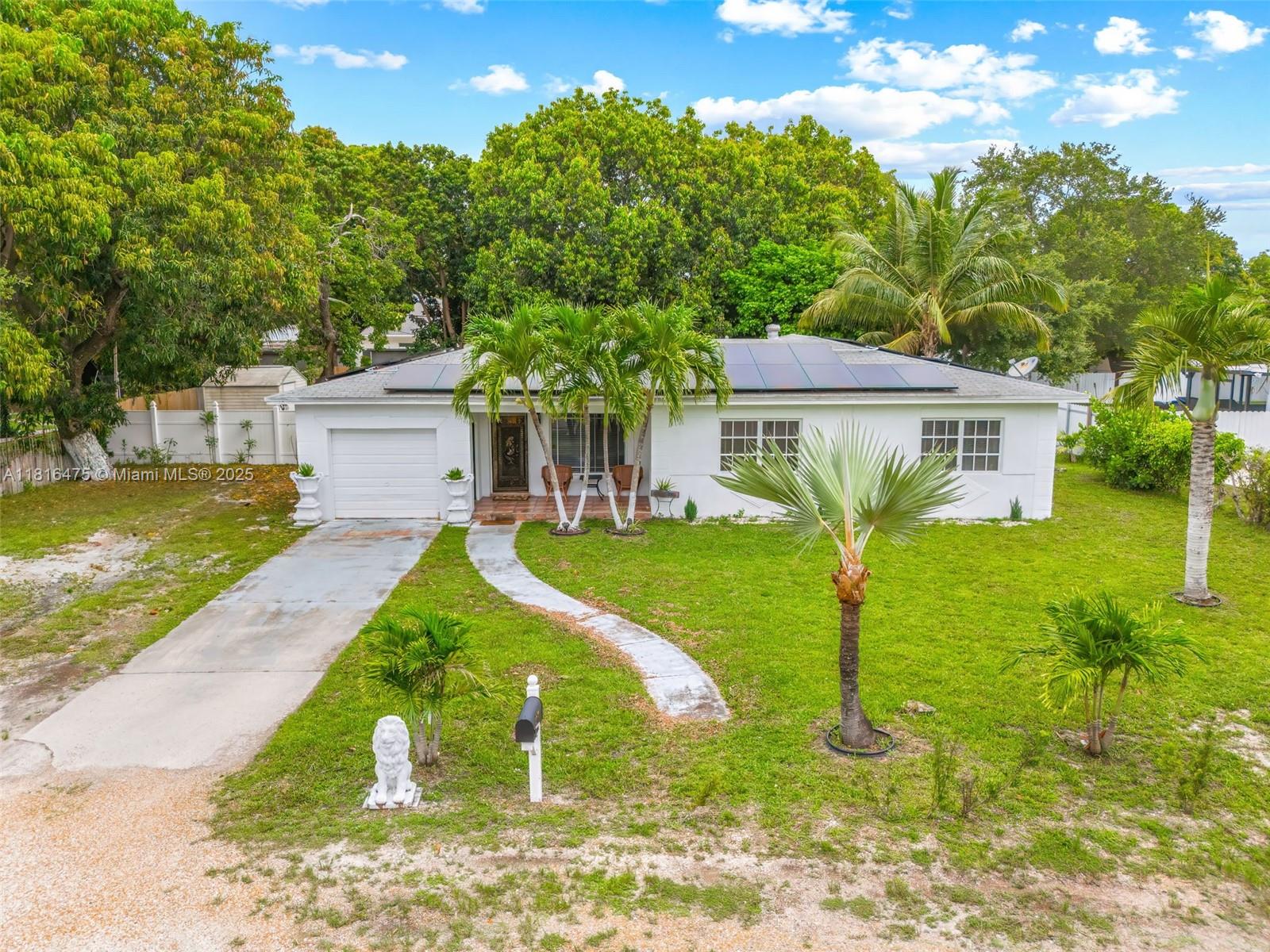 1110 NW 90th Way, Plantation, Florida image 5