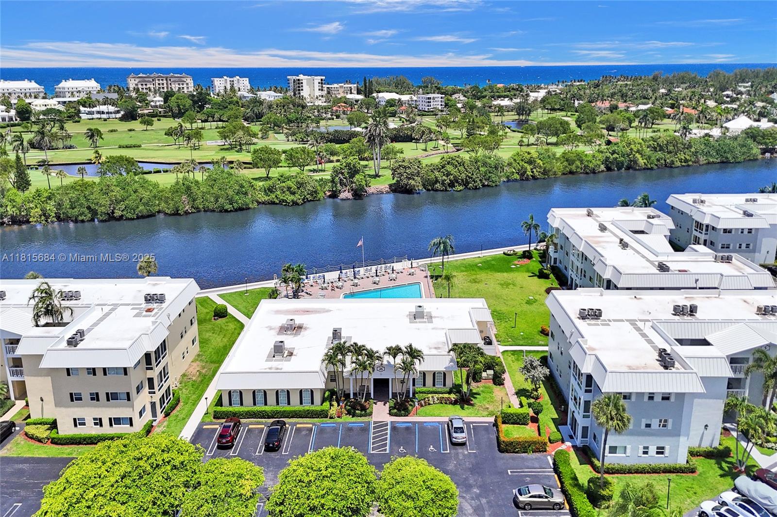 9 Colonial Club Dr #203, Boynton Beach, Florida image 26