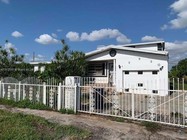 13930 Van Buren St, Miami, Florida image 3