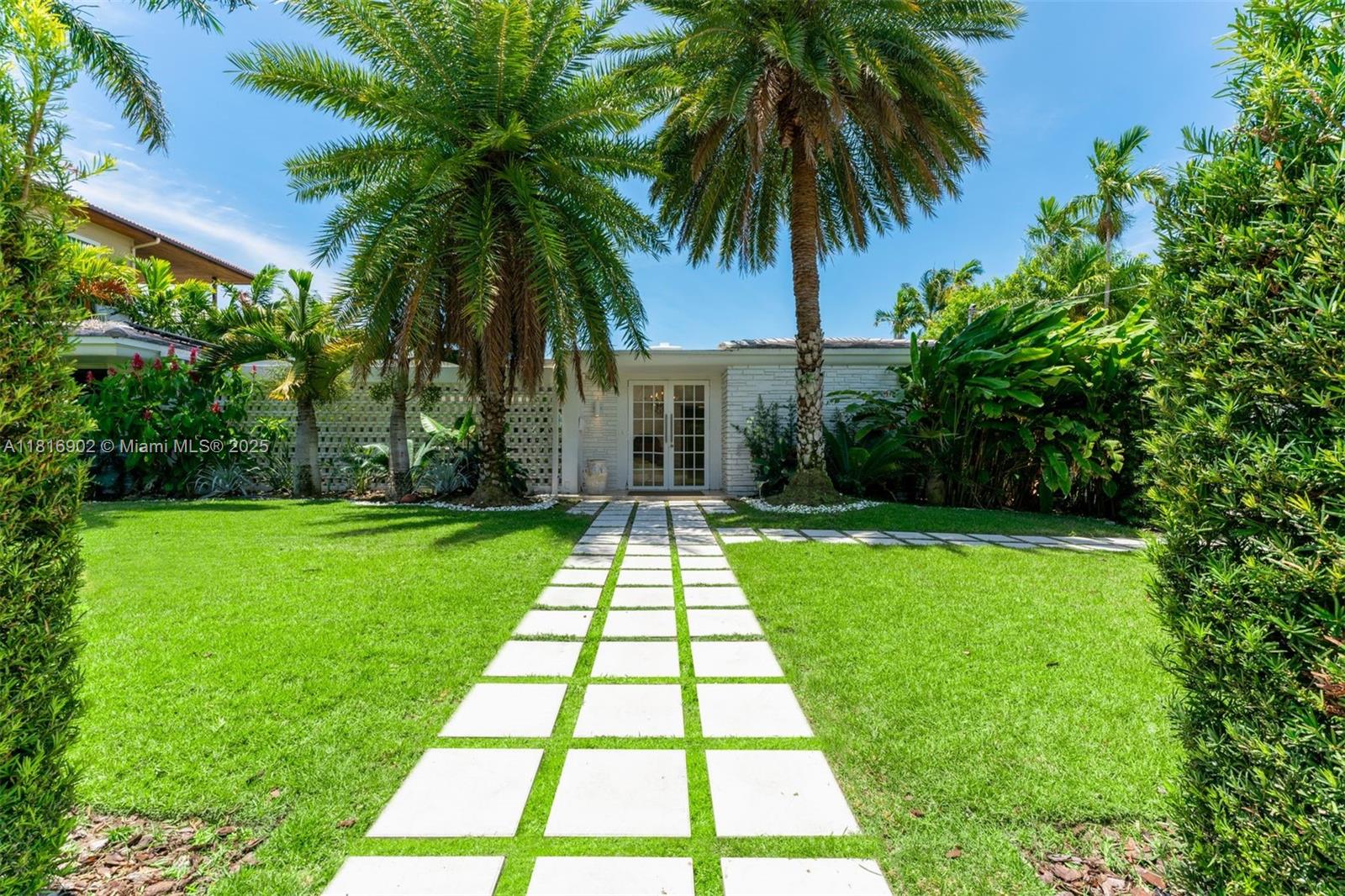 1250 NE 87th St, Miami, Florida image 2