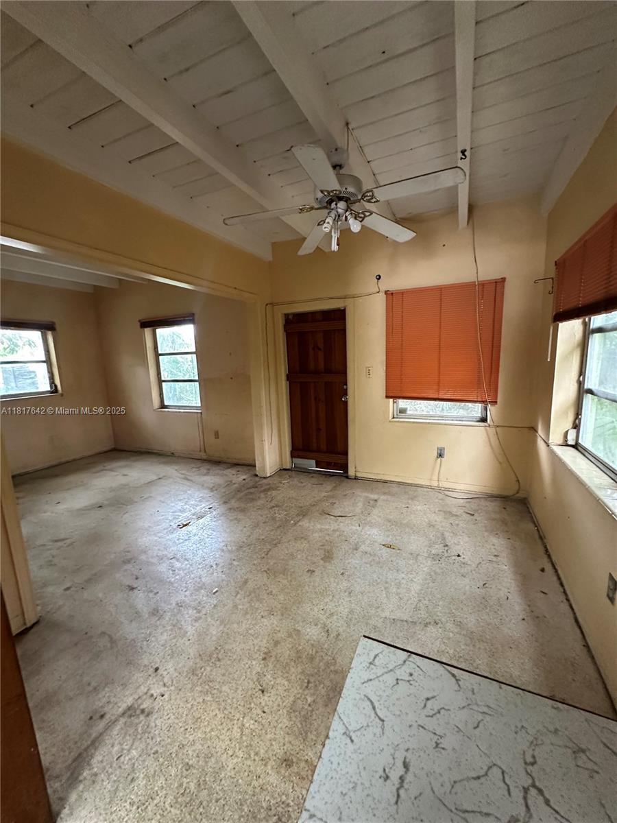 1151 NW 112th St, Miami, Florida image 9
