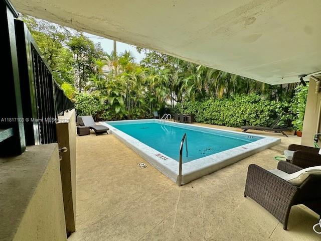 110 Salamanca Ave #207, Coral Gables, Florida image 9