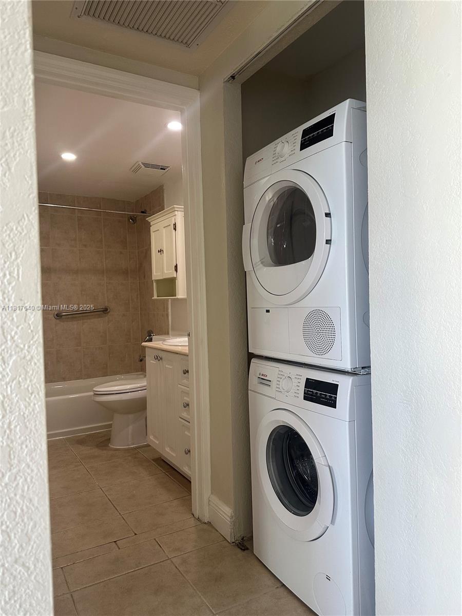 10350 W Bay Harbor Dr #4F, Bay Harbor Islands, Florida image 16